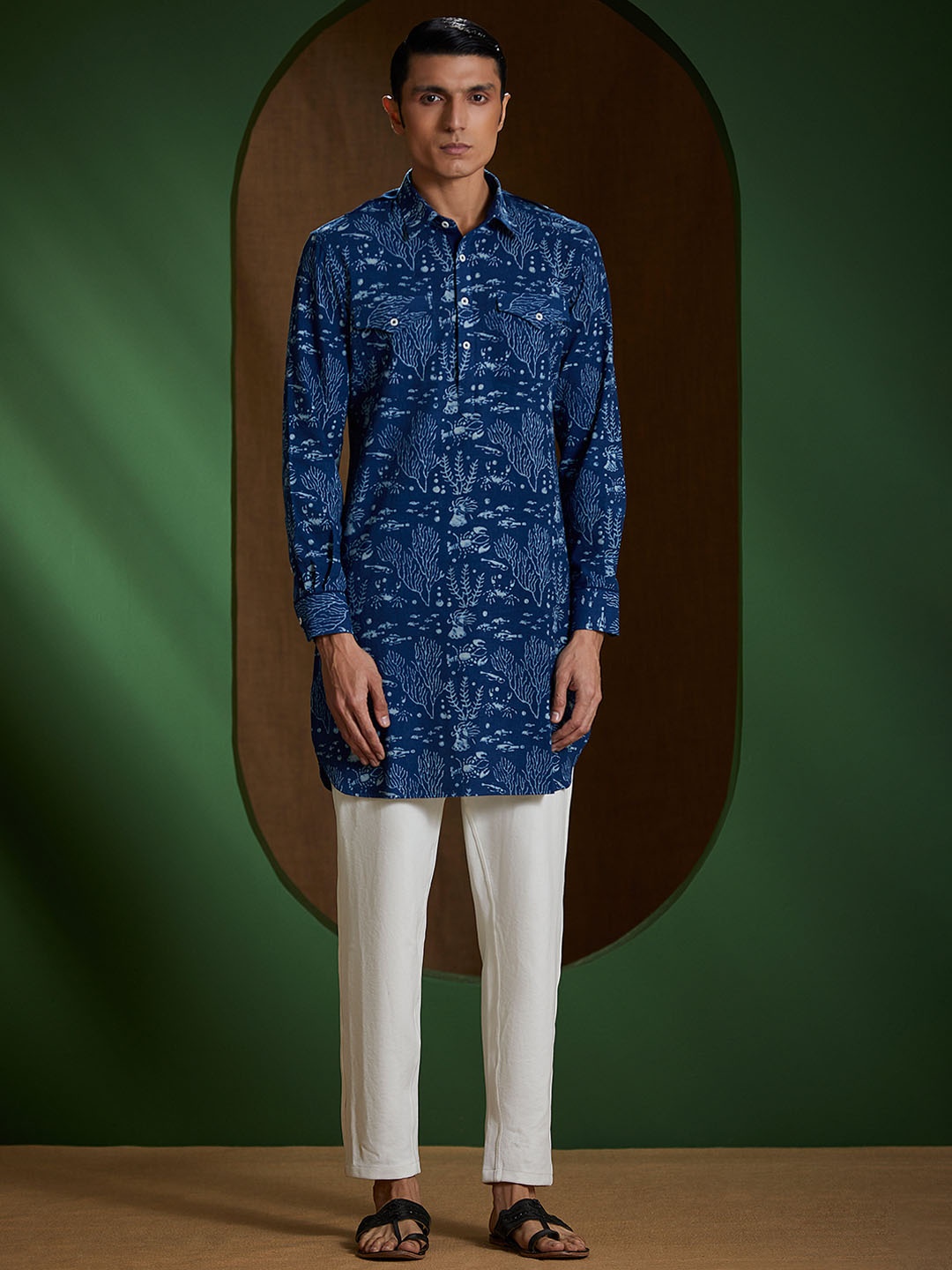 

Earthpiece Men Navy Blue Quirky Dyed Thread Work Block Print Handloom Kurta