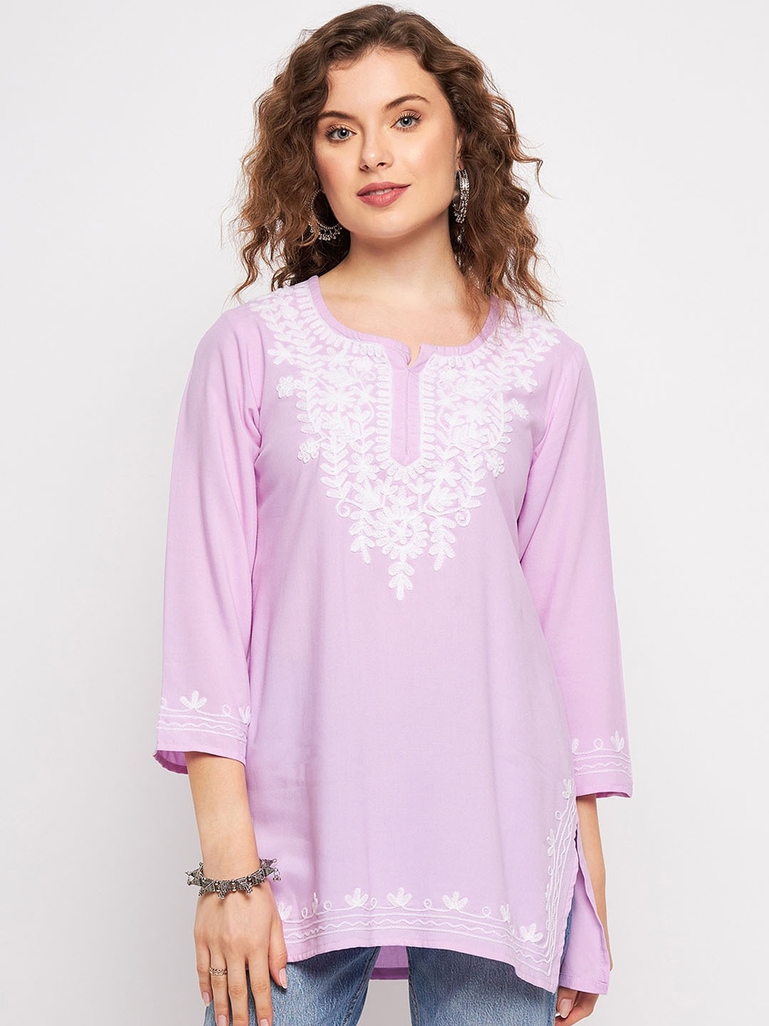 

TULIP 21 Floral Embroidered Chikankari Kurti, Mauve