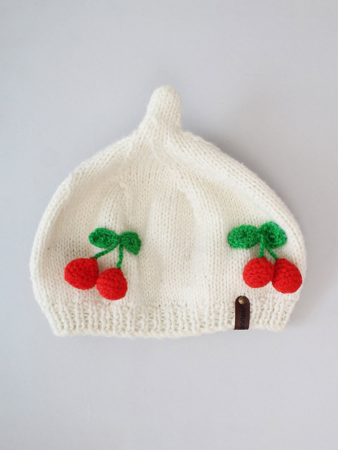 

Woonie Kids Embroidered Acrylic Beanie, Cream