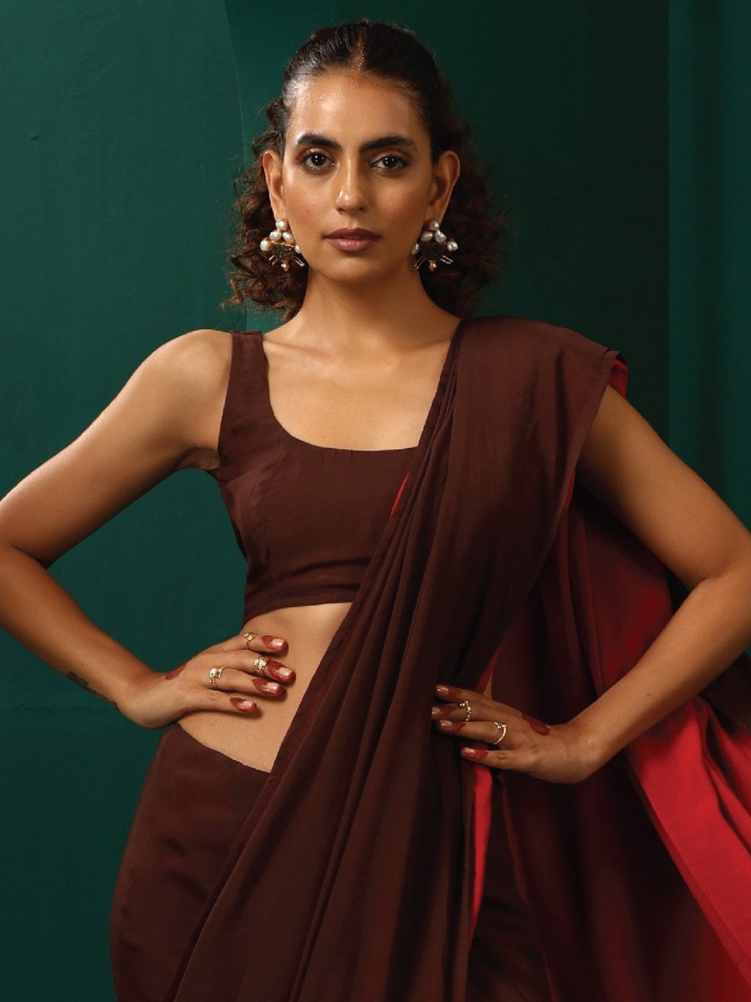 

trueBrowns Square Neck Sleeveless Saree Blouse, Brown