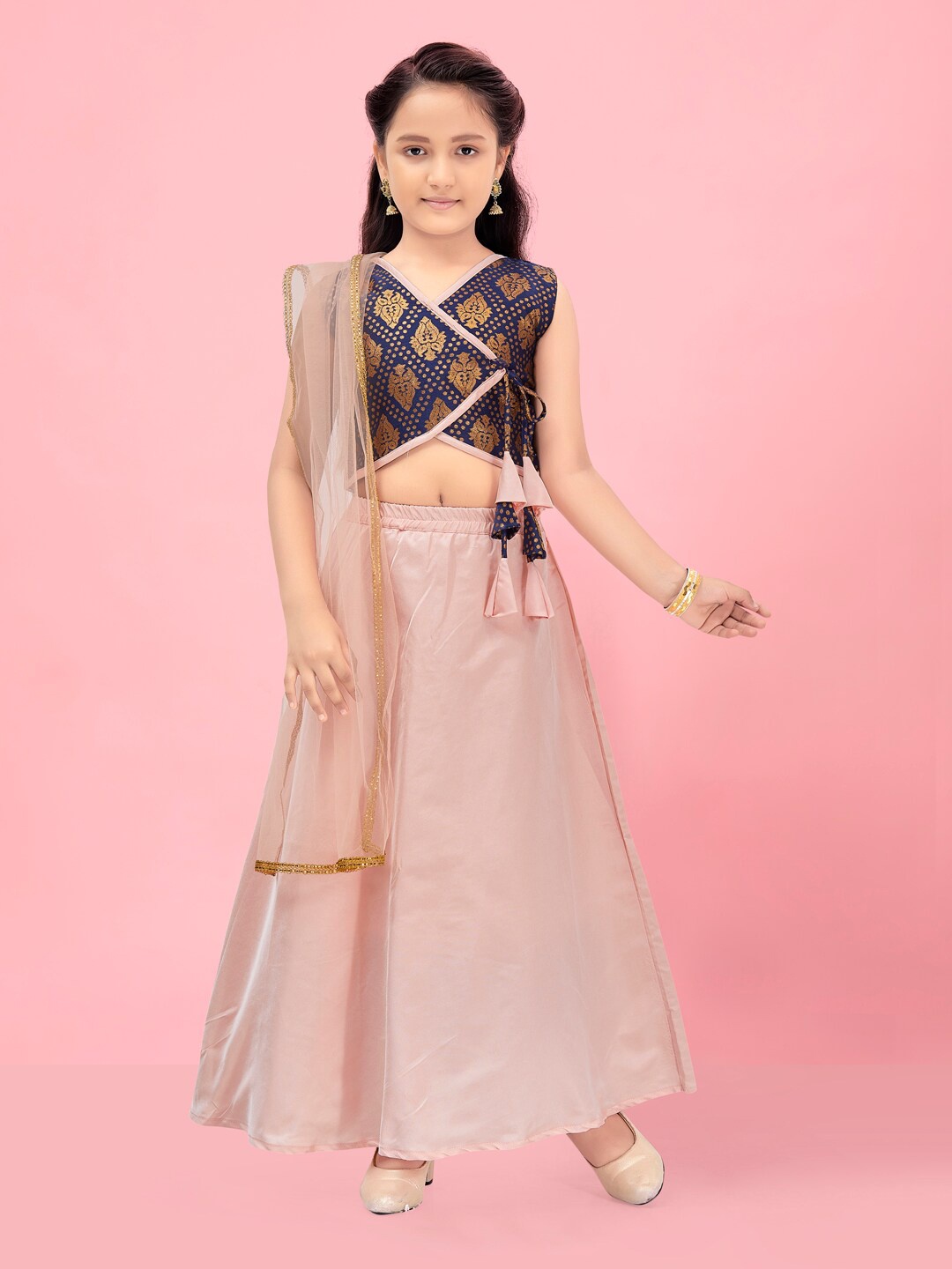 

Aarika Girls Ethnic Motifs Woven Design V-Neck Lehenga Choli & Dupatta, Navy blue