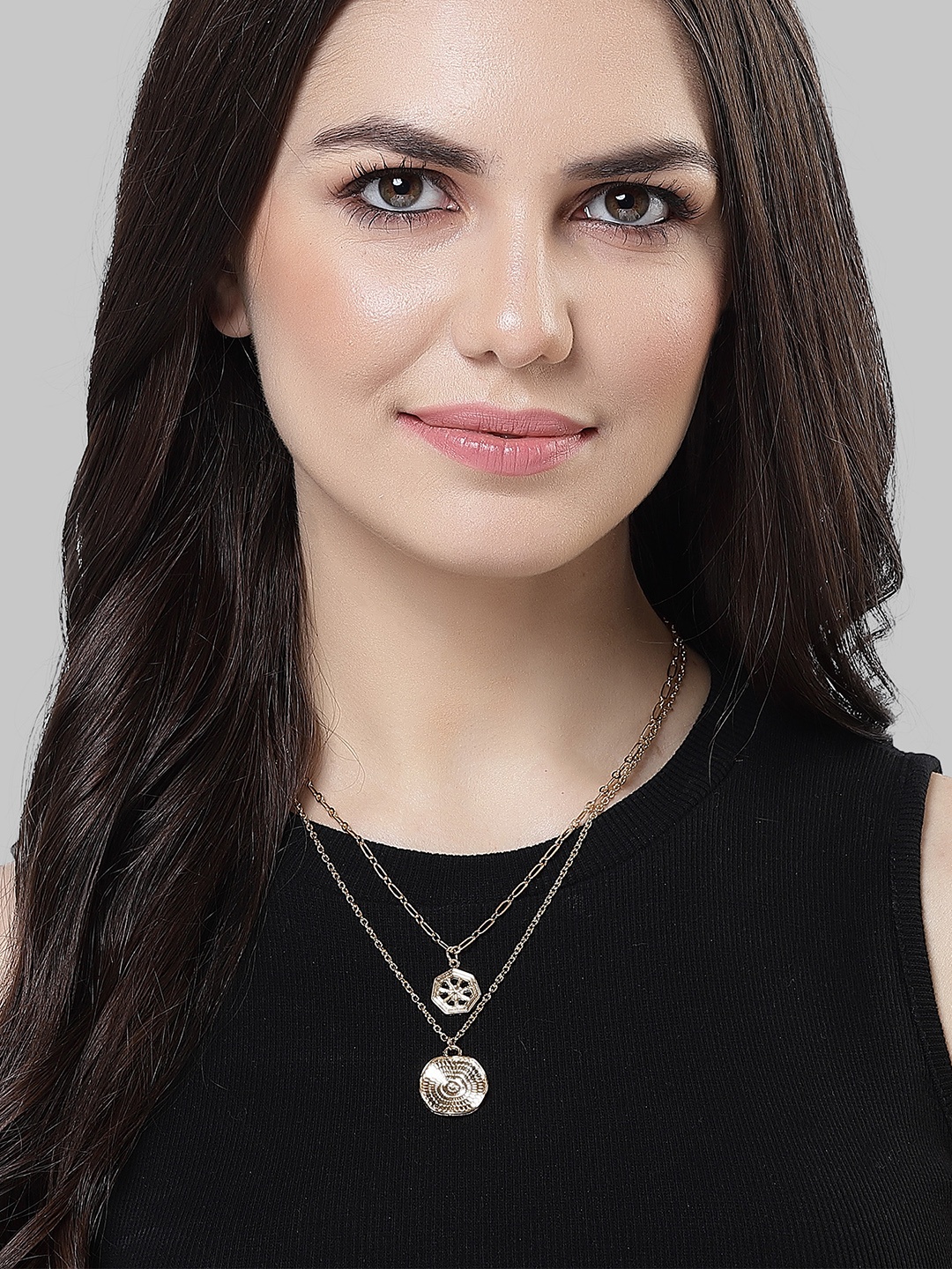 

Bohey by KARATCART Gold-Plated Studded Layered Chain