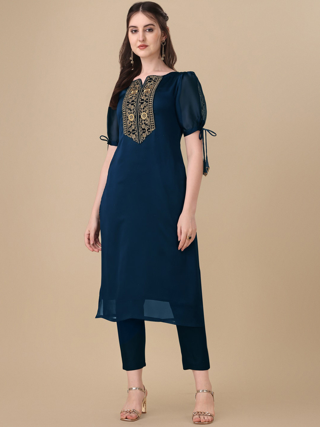 

GOROLY Ethnic Motifs Yoke Design Kurta, Turquoise blue