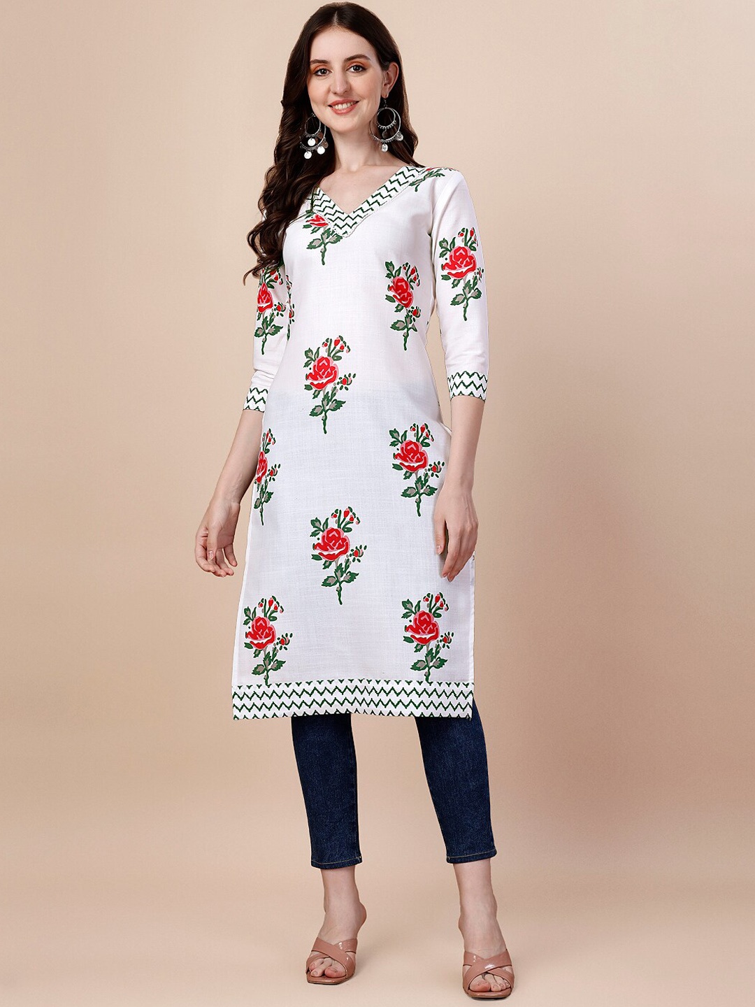 

GOROLY Floral Printed Thread Work Straight Kurta, White