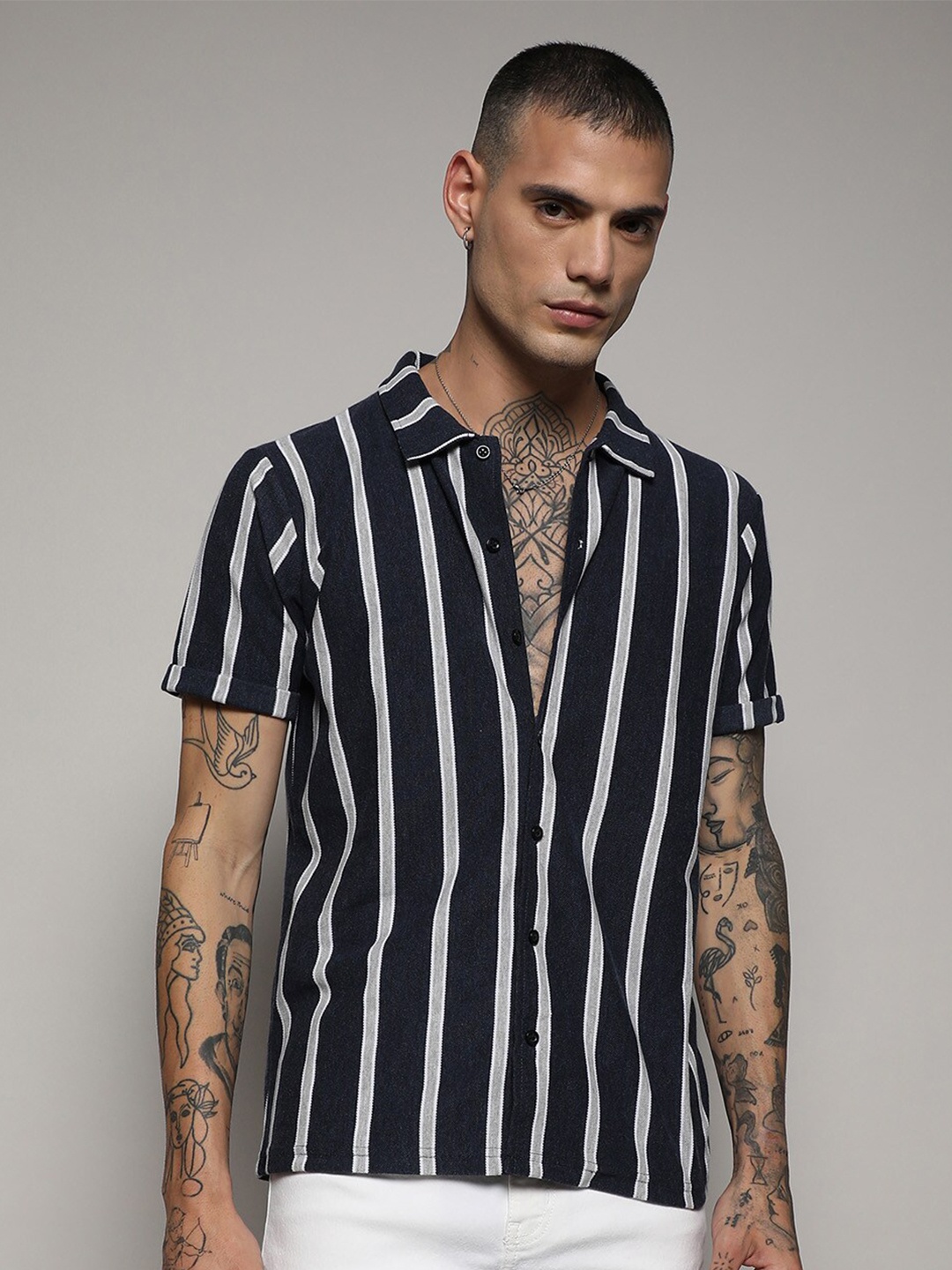 

Campus Sutra Blue & White Classic Striped Cotton Casual Shirt