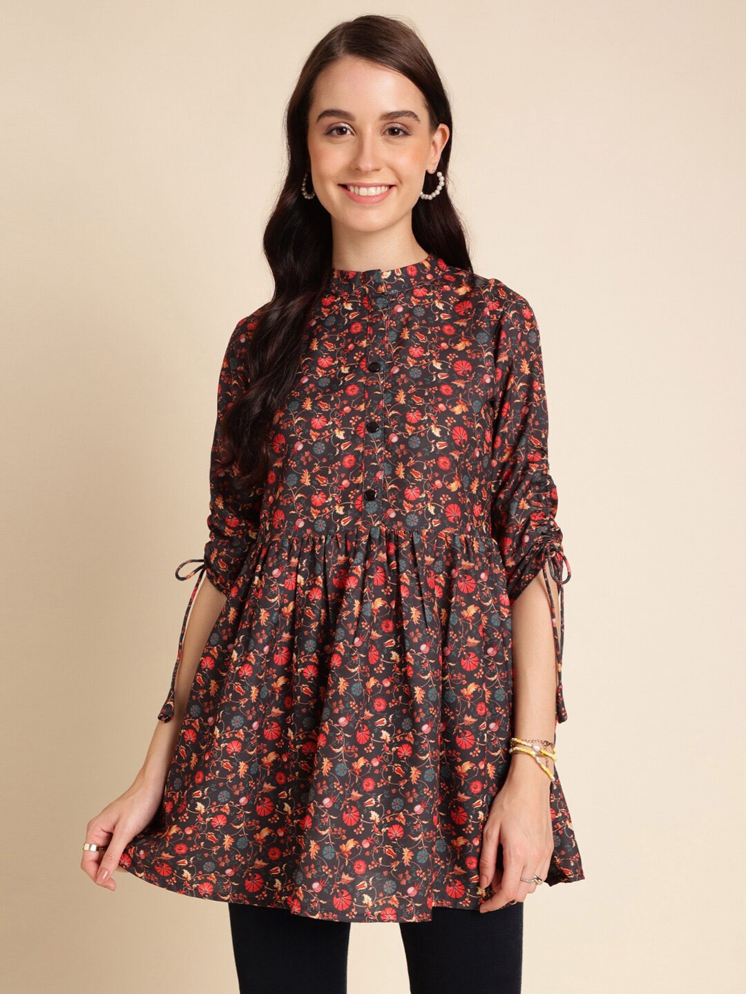 

Sangria Mandarin Collar Floral Printed Tunic, Black