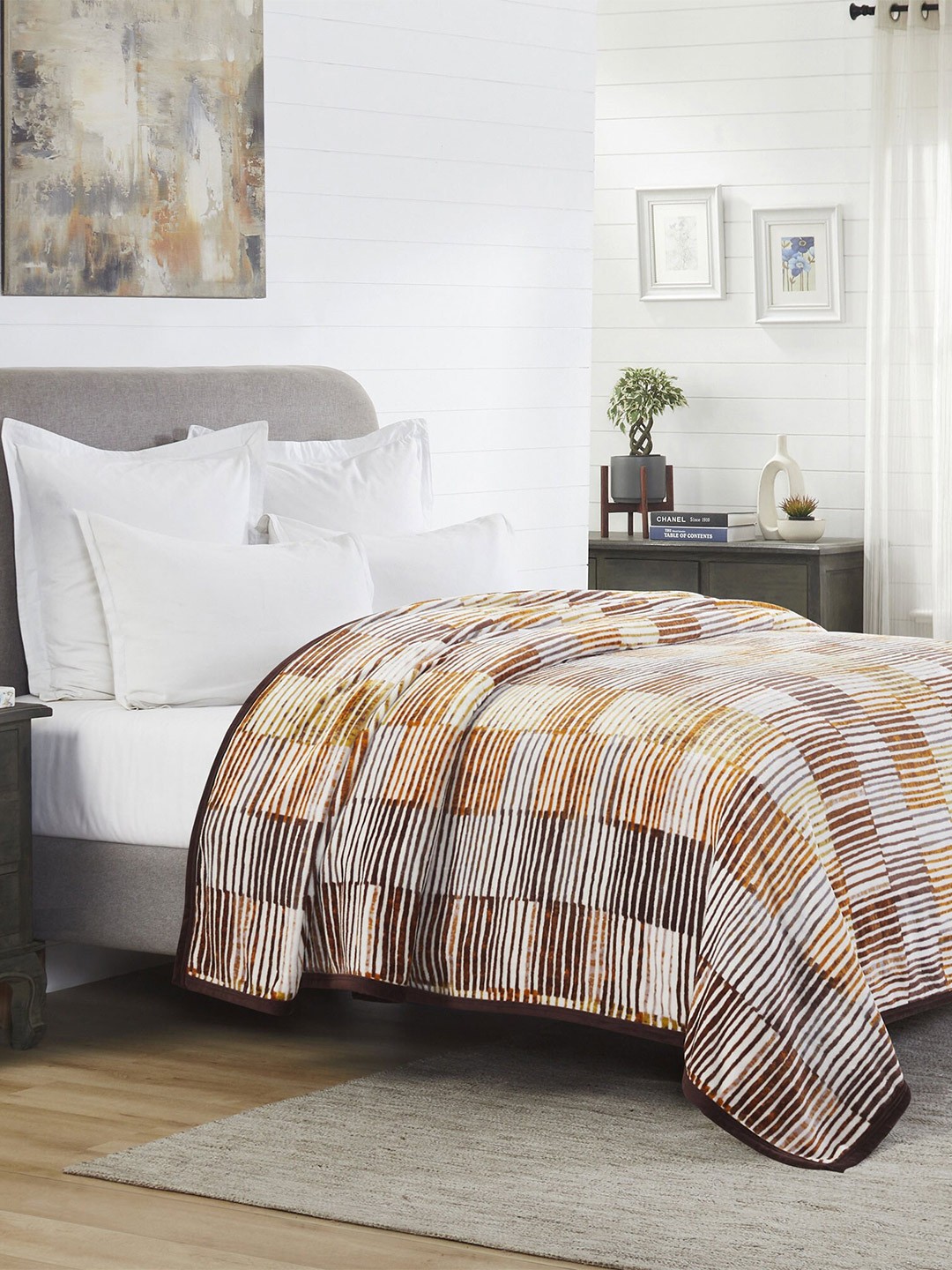

MYTRIDENT White Brown Striped 290 GSM Microfiber AC Room Double Bed Blanket