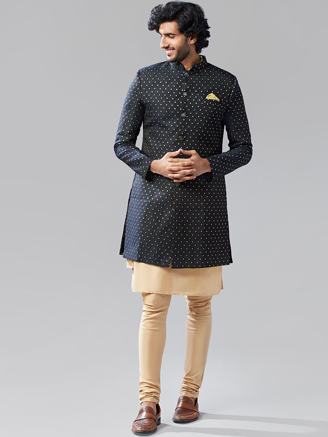 

KISAH Men Ethnic Embroidered Kurta & Indowestern Sherwani With Churidar, Navy blue