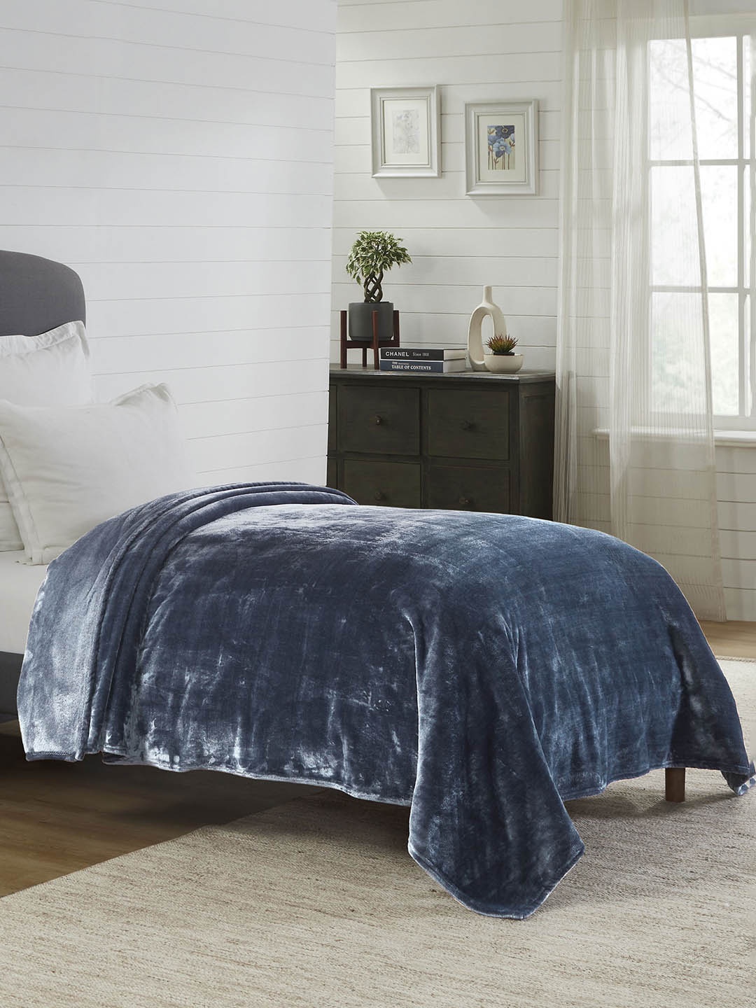 

MYTRIDENT Blue Microfiber 290 GSM AC Room Single Bed Blanket