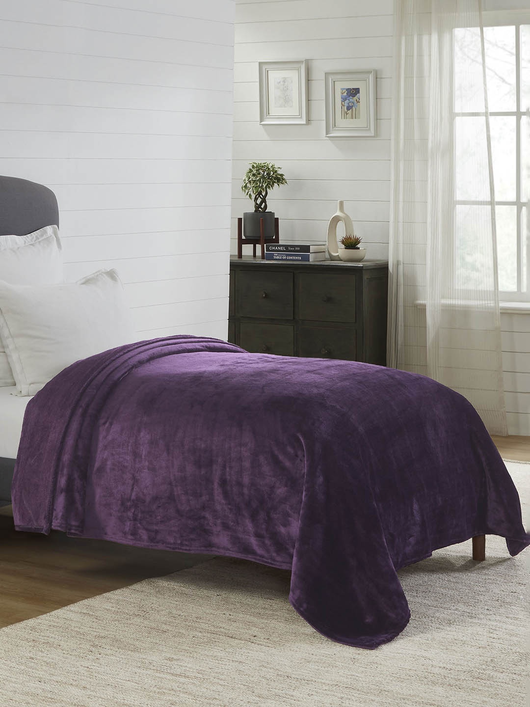 

MYTRIDENT Maroon Microfiber AC Room 290 GSM Single Bed Blanket