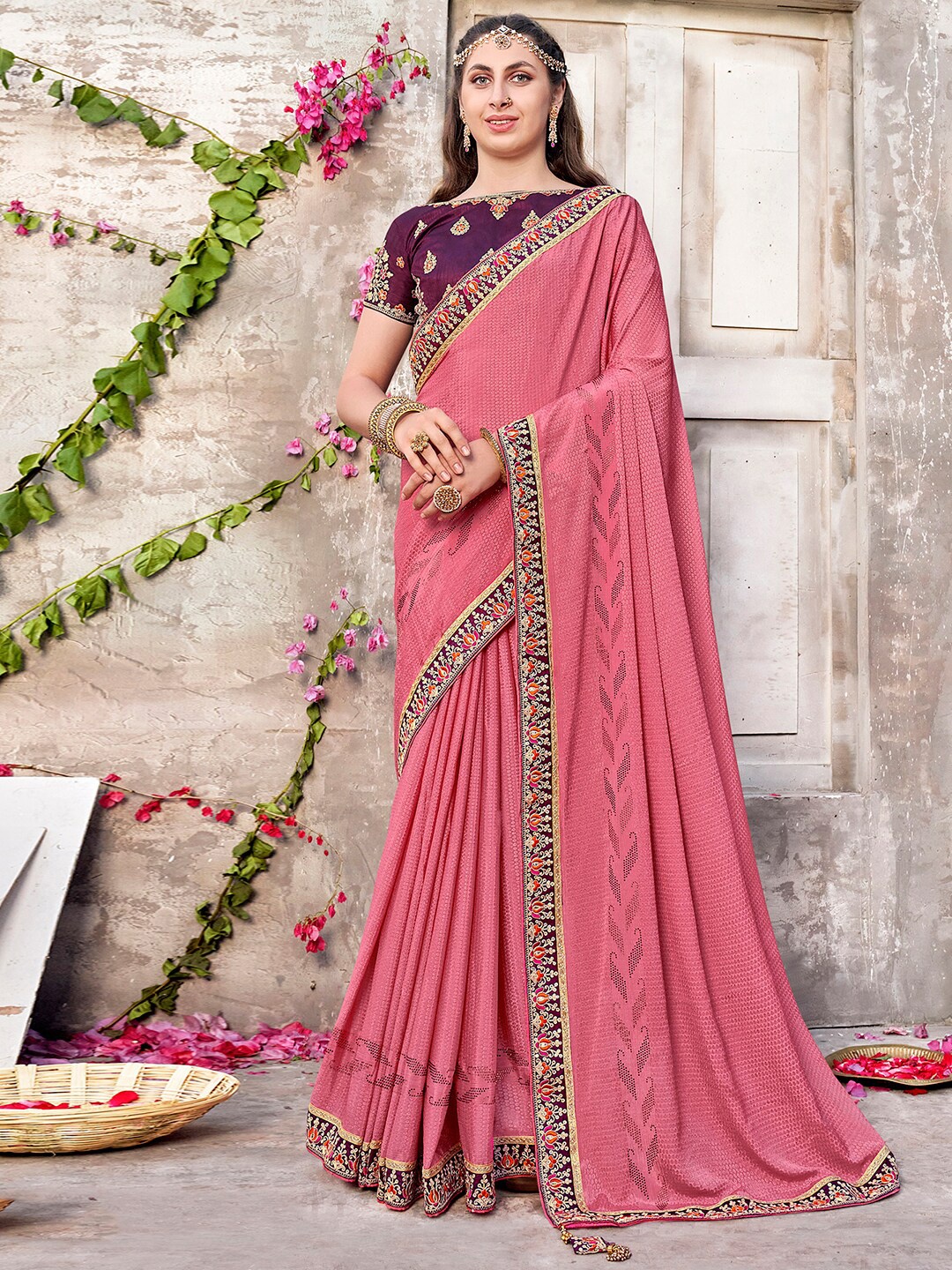 

Mitera Peach-Coloured & Purple Woven Design Embroidered Saree, Pink