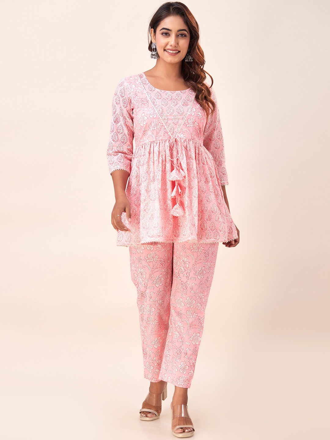 

HERE&NOW Pink Floral Printed Regular Gotta Patti Pure Cotton Kurti With Trousers