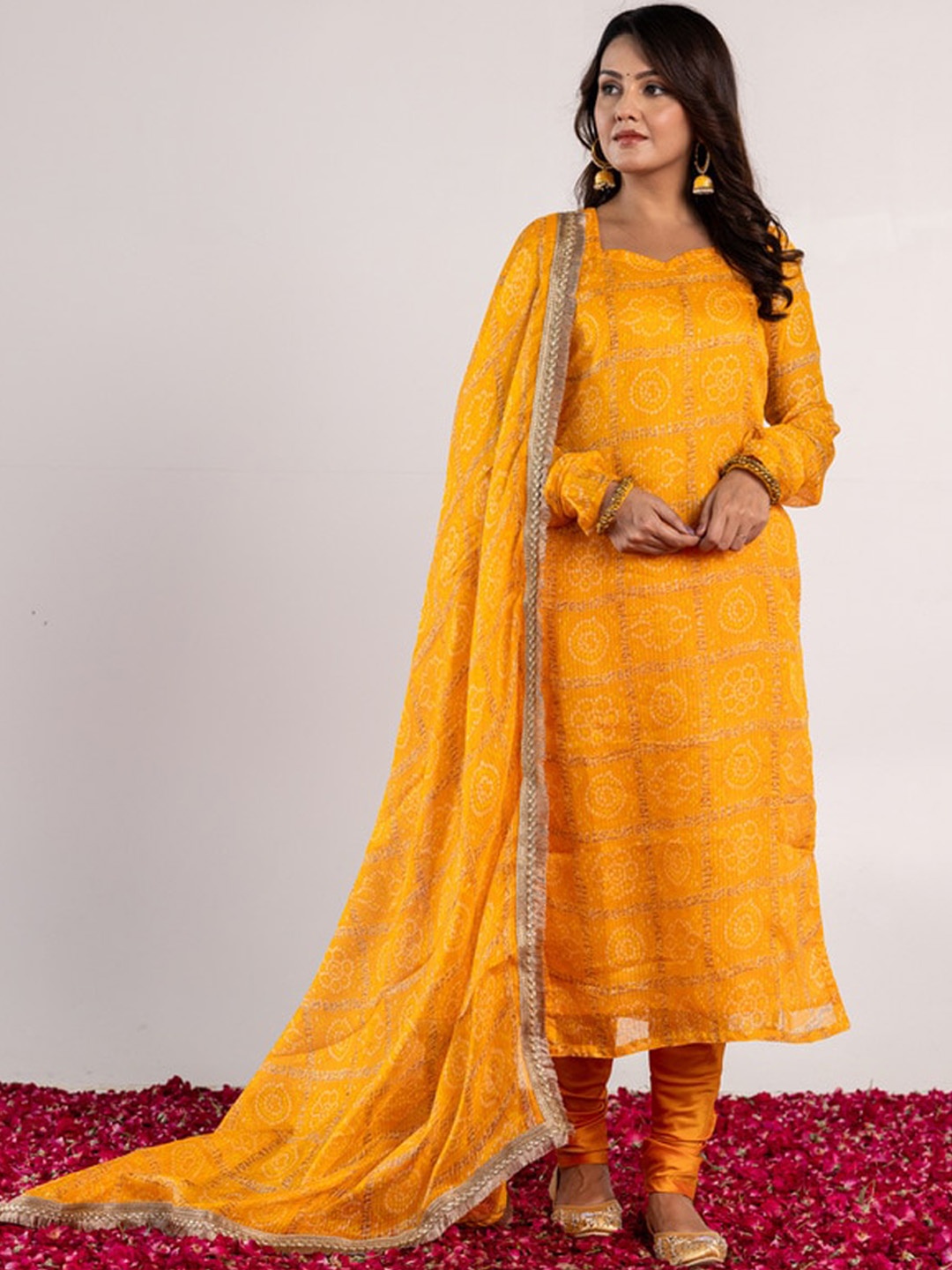 

OneWe Bandhani Printed Regular Kurta With Churidar & Dupatta, Yellow