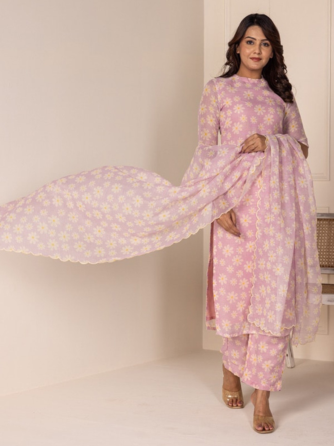 

OneWe Floral Printed Linen Kurta & Trousers With Dupatta, Lavender