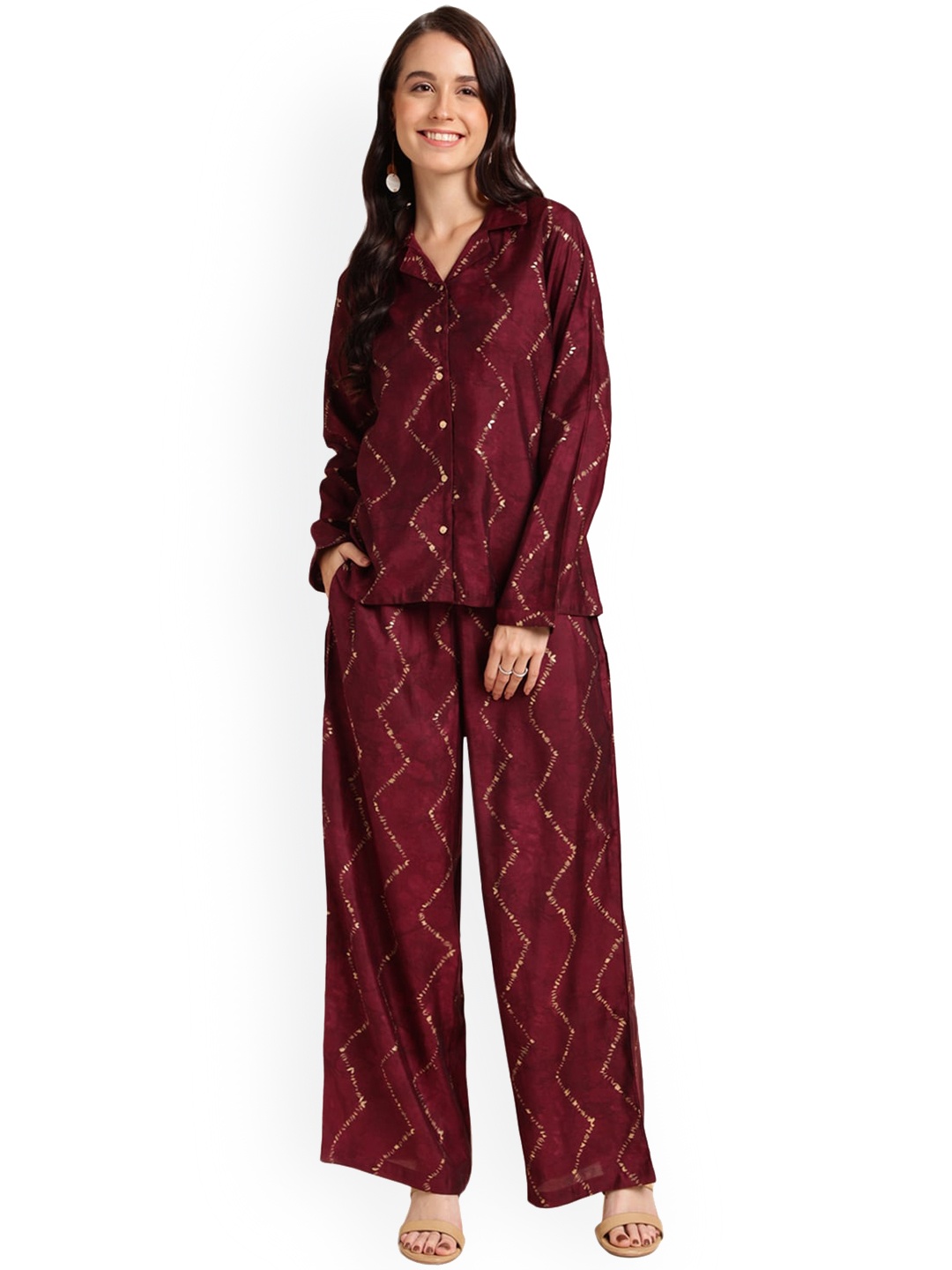 

Nimayaa Foil Printed Shirt With Trousers, Maroon
