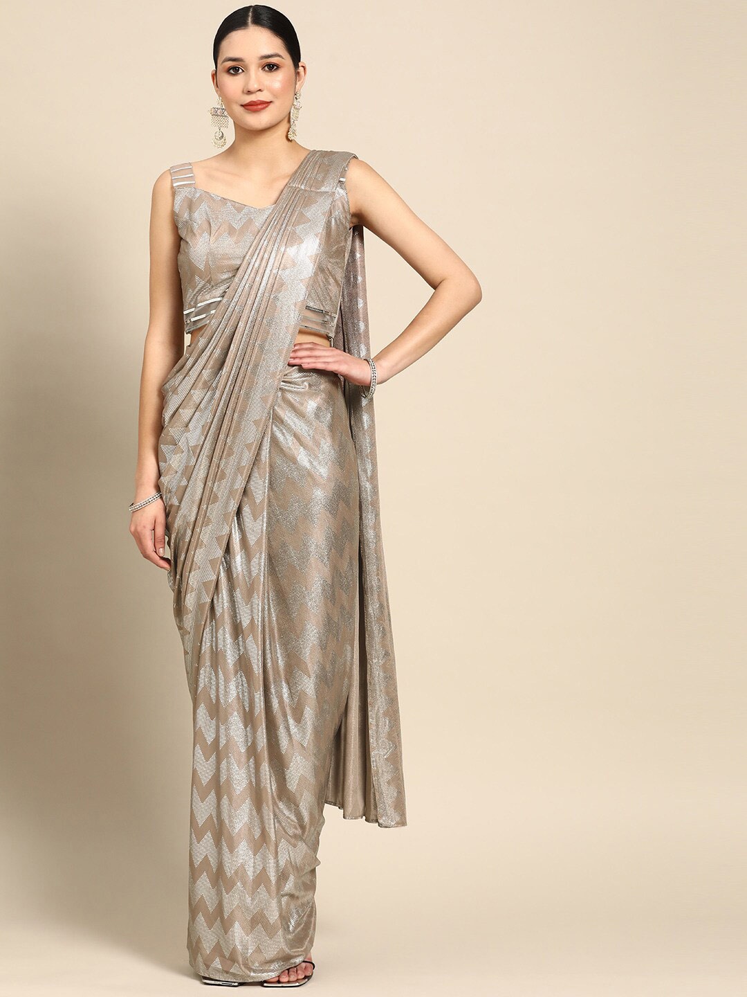 

Mitera Geometric Ready to Wear Saree, Beige