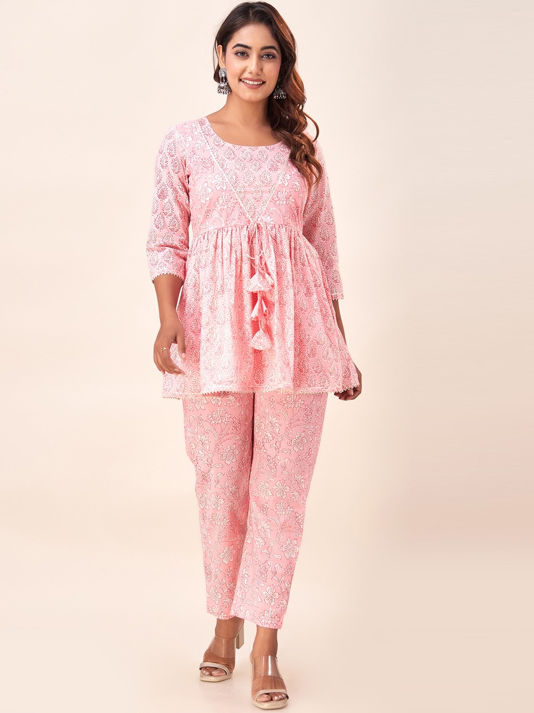 

HERE&NOW Ethnic Motifs Printed Cotton Short Kurtis, Pink