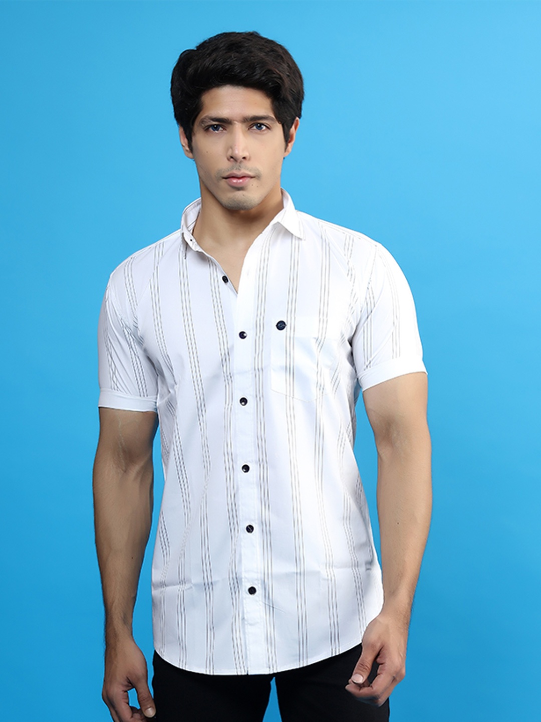 

INDIAN THREADS India Slim Slim Fit Striped Printed Cotton Casual Shirt, White