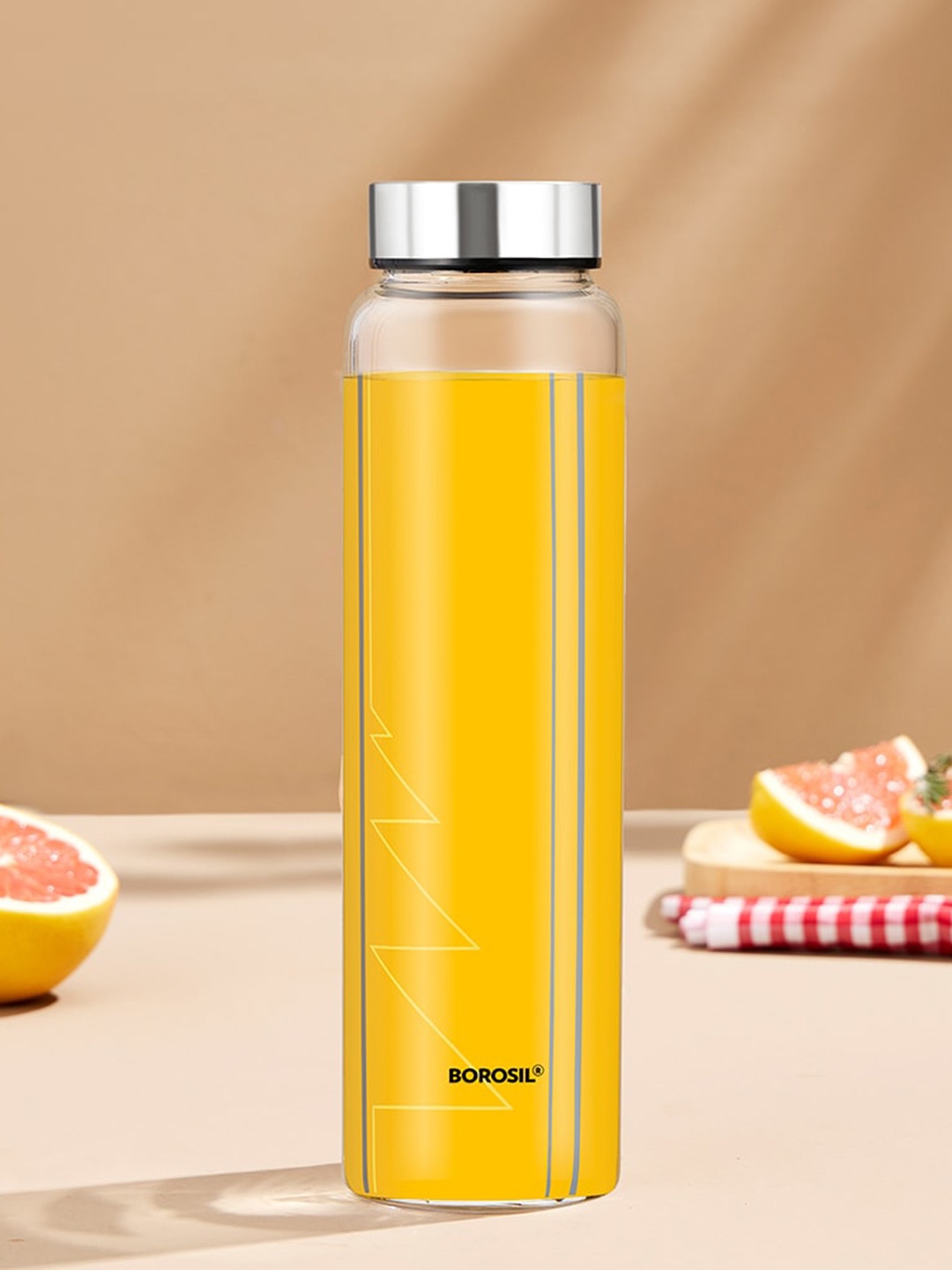 

BOROSIL Sintra Transparent Borosilicate Glass Bottle with Silver Lid 1L