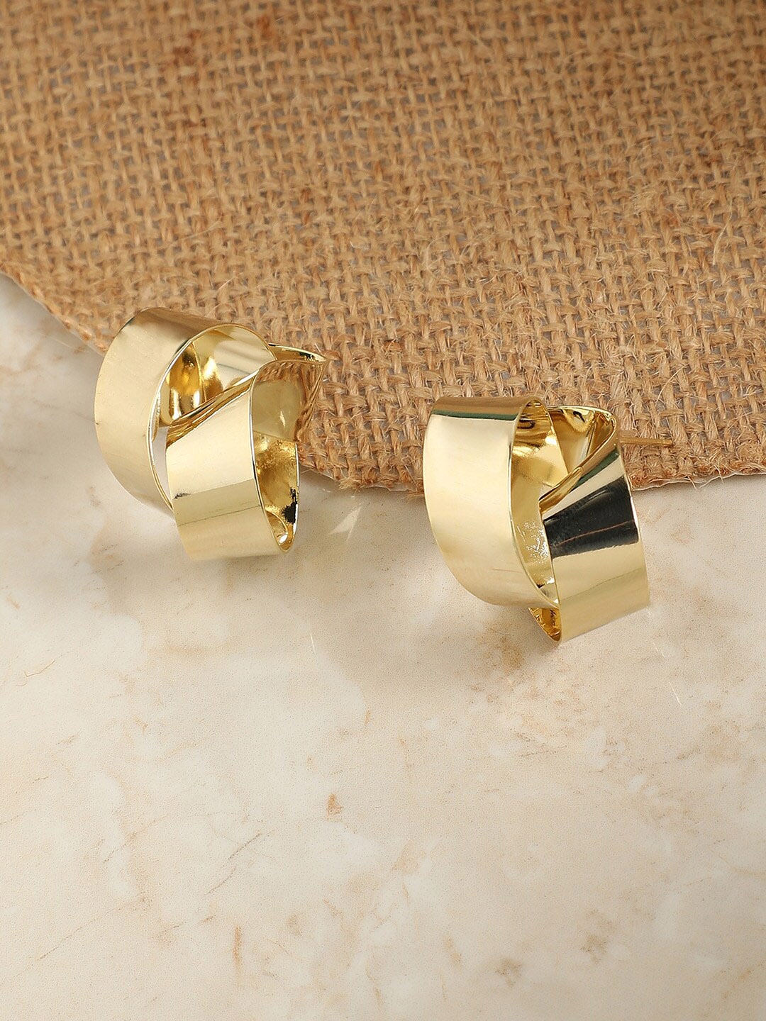 

SOHI Gold-Plated Contemporary Studs Earrings