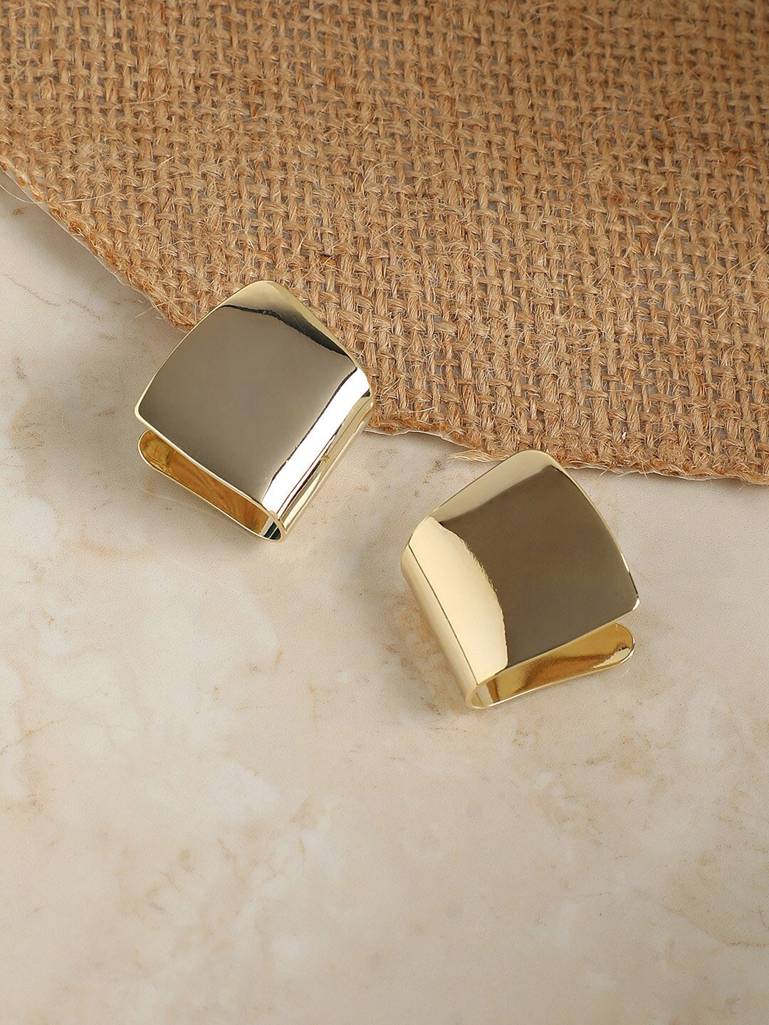 

SOHI Gold-Plated Contemporary Studs Earrings