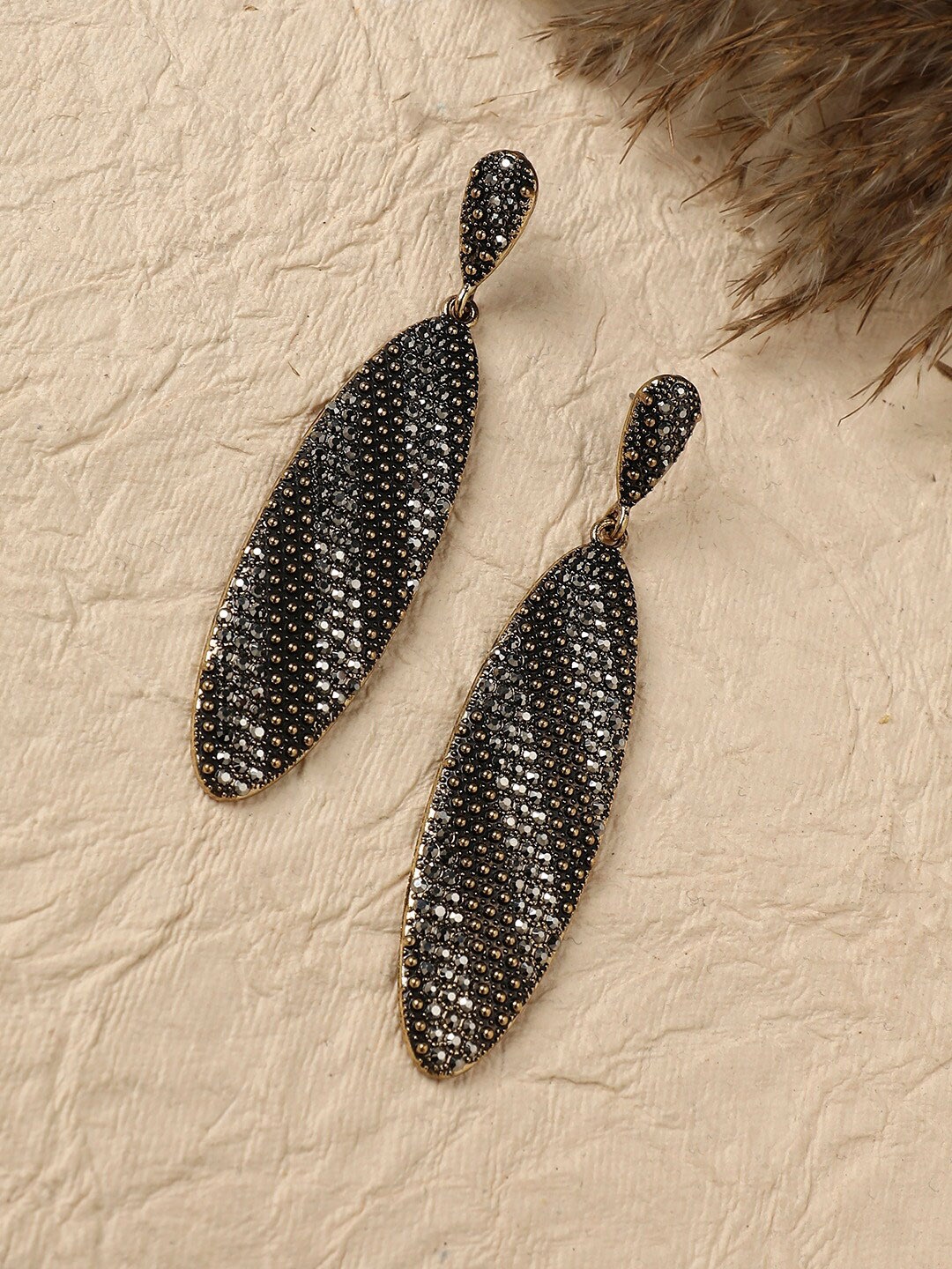 

SOHI Gold-Plated Contemporary Drop Earrings