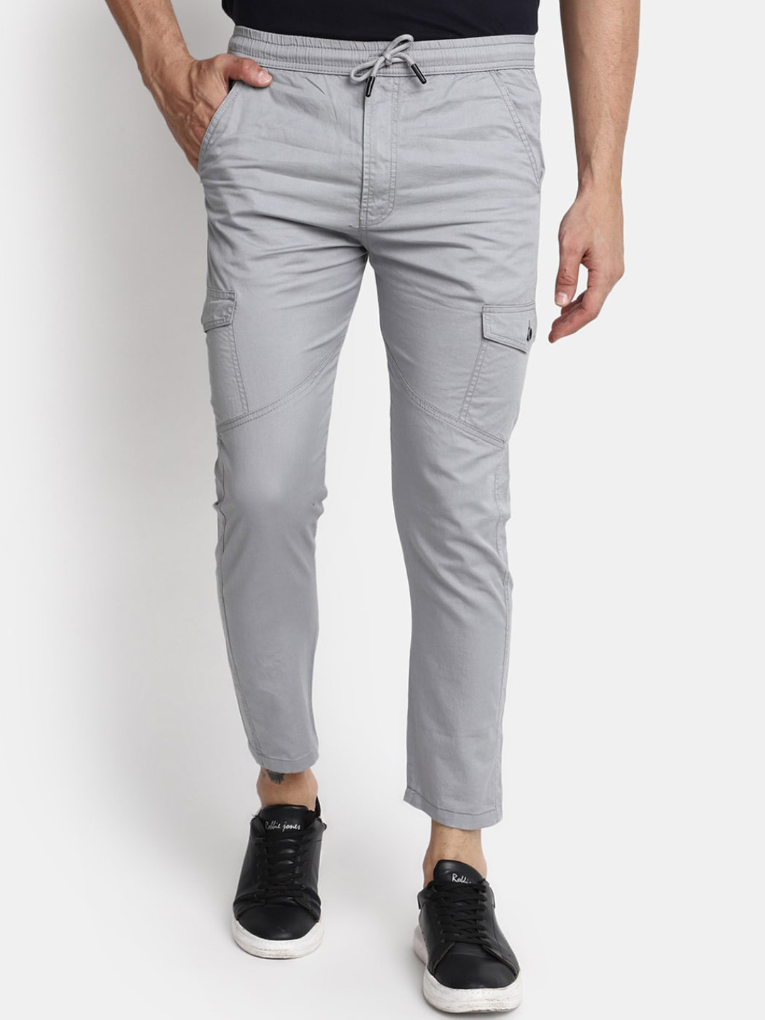 

V-Mart Men Regular Fit Mid-Rise Cotton Straight Track Pant, Grey