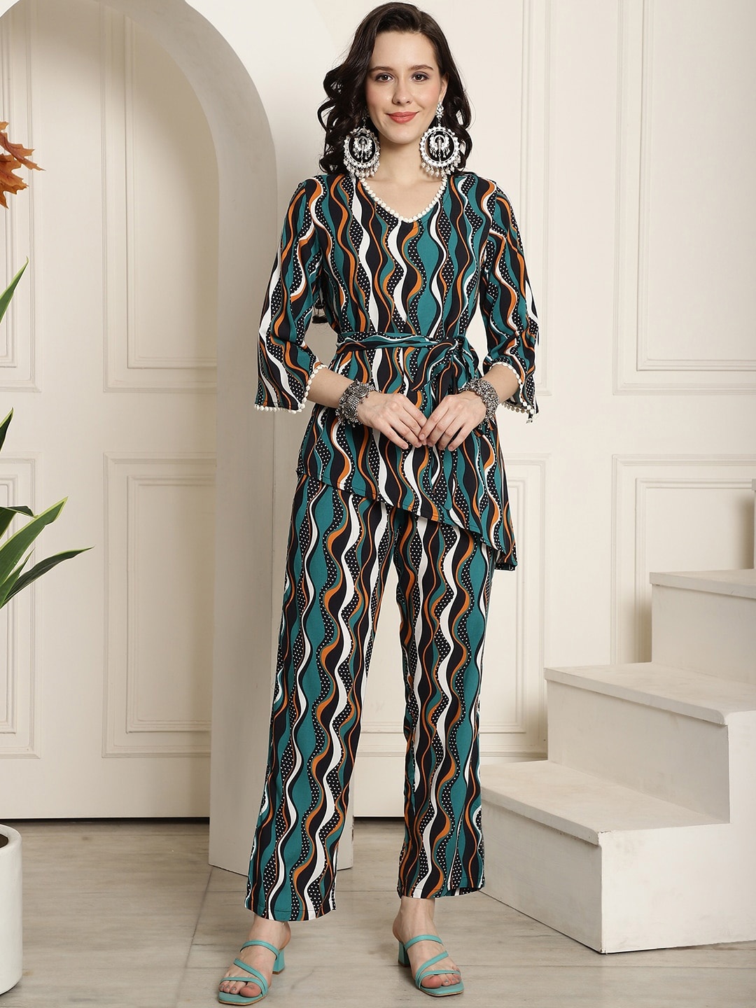 

Claura Abstract Printed Tunic With Trousers, Green