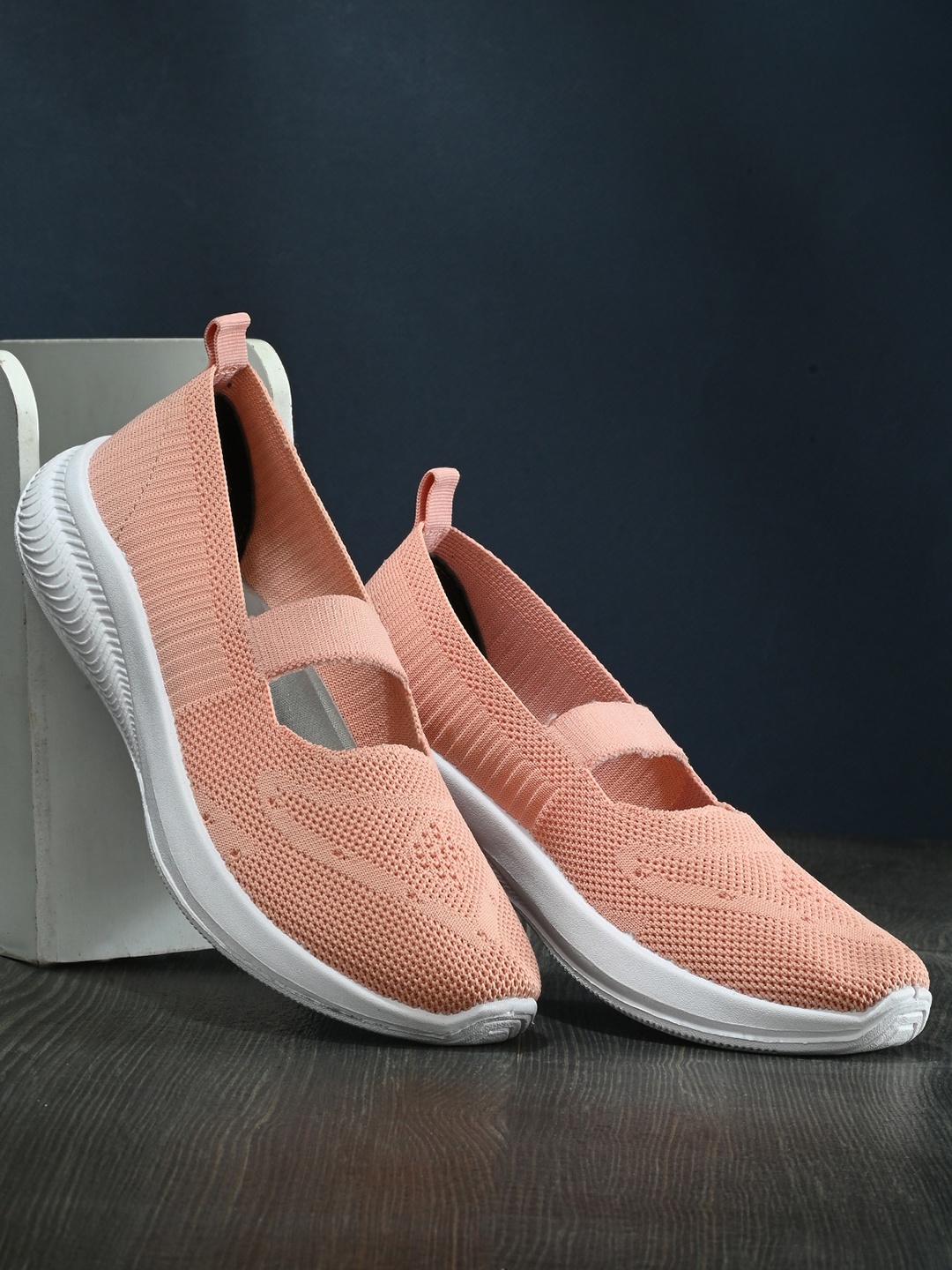 

DressBerry Peach-Coloured & White Textured Lightweight Slip-On Sneakers