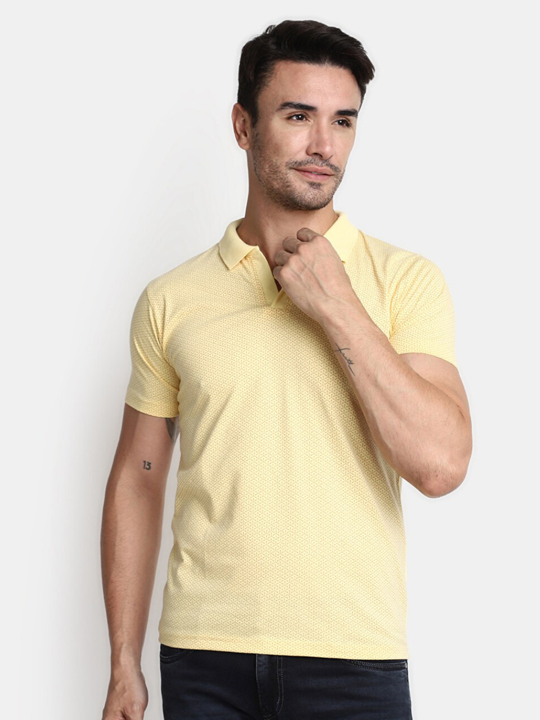 

V-Mart Micro Ditsy Printed Polo Collar Cotton Slim Fit T-shirt, Yellow