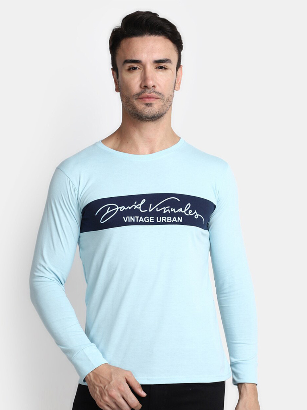 

V-Mart Typography Printed T-shirt, Blue