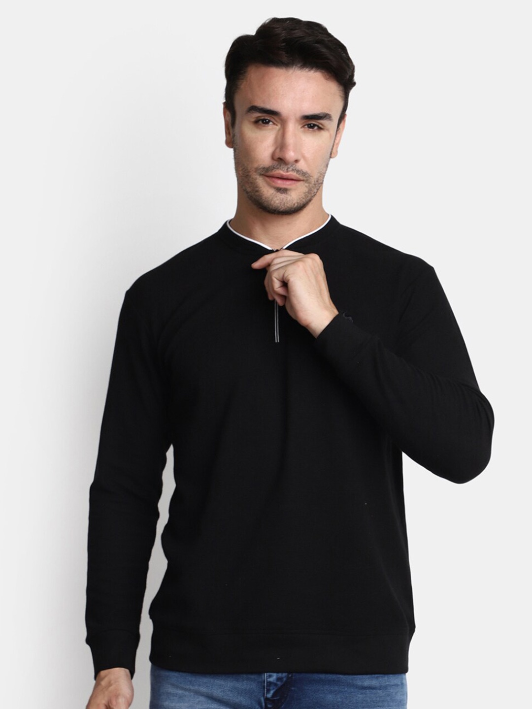 

V-Mart Henley Neck Cotton T-shirt, Black