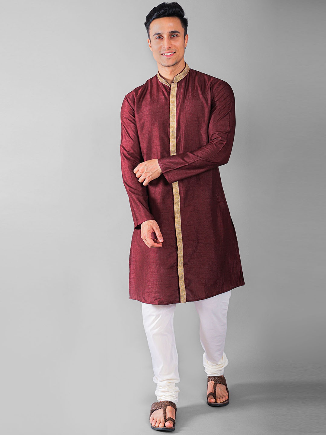 

VESHAM Regular Kurta With Churidar, Brown