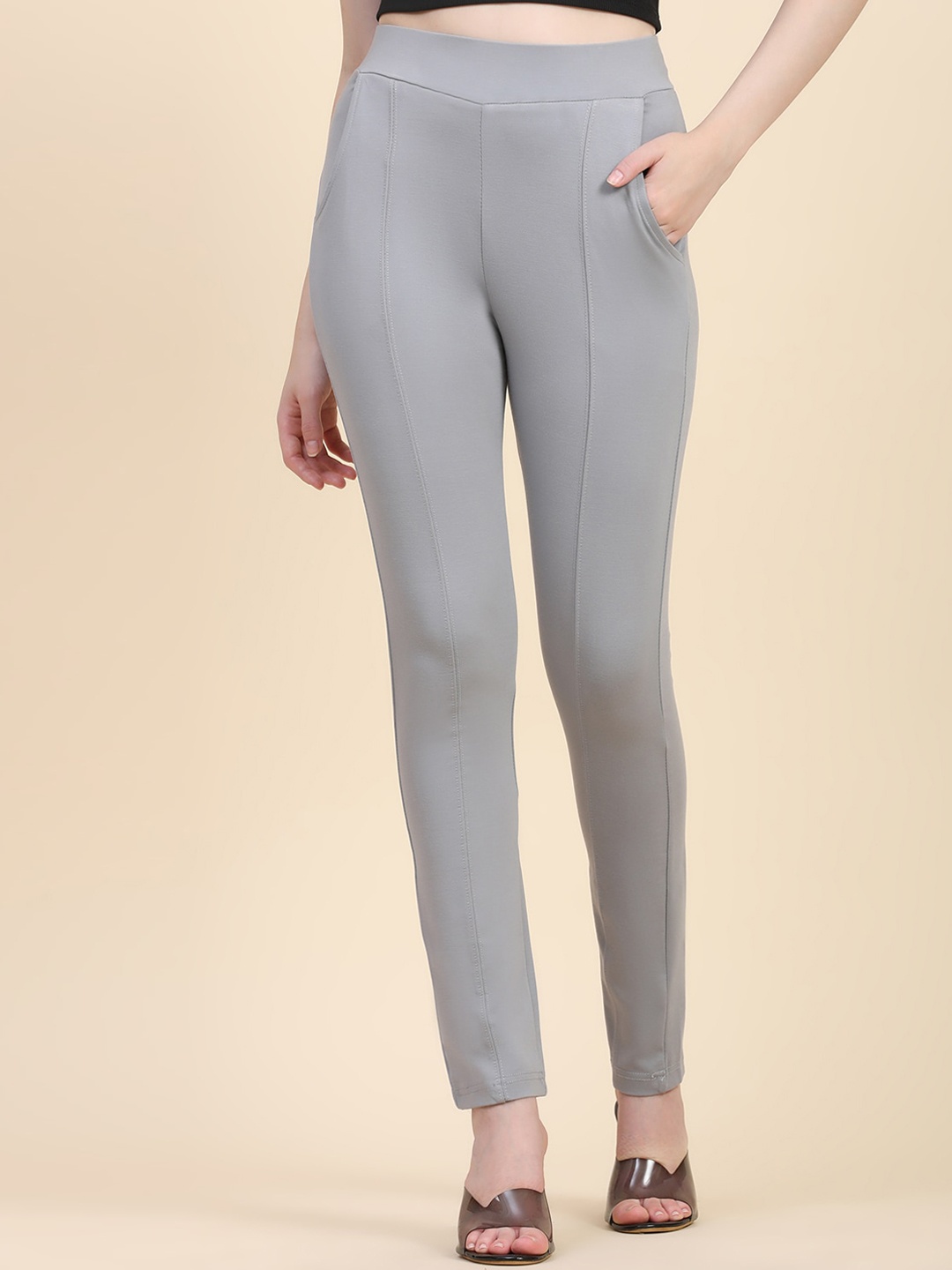 

BAHUJI Women Smart Slim Fit Mid-Rise Pleated Cigarette Trousers, Grey