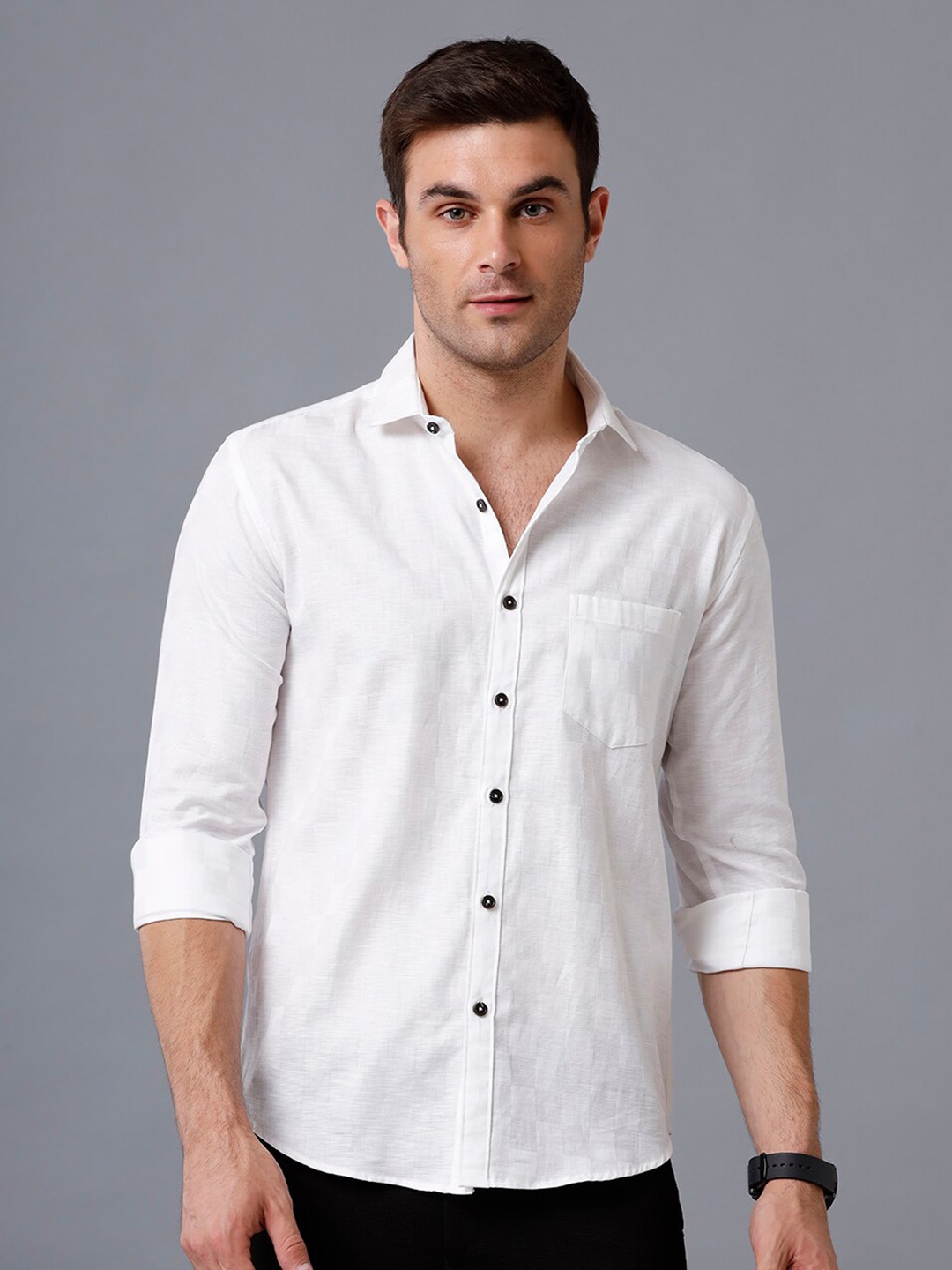 

YOVISH Comfort Spread Collar Chest Pocket Cotton Casual Shirt, White