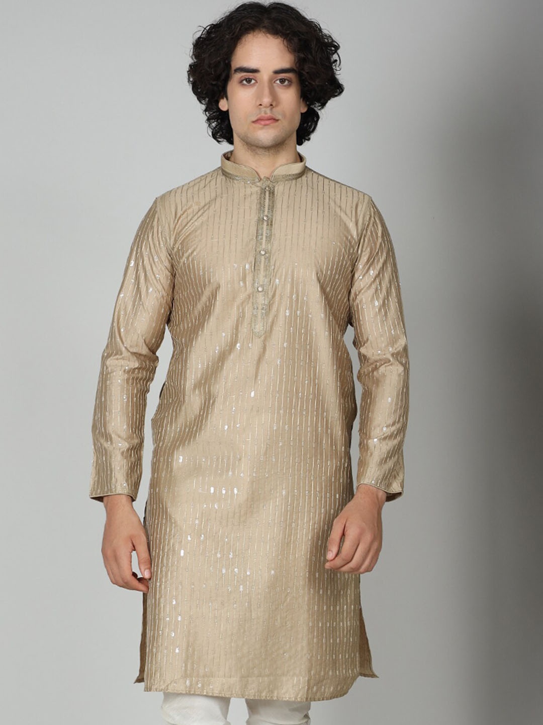 

MAAHI FABS Ethnic Motifs Embroidered Mandarin Collar Sequins Detail Straight Kurta, Beige