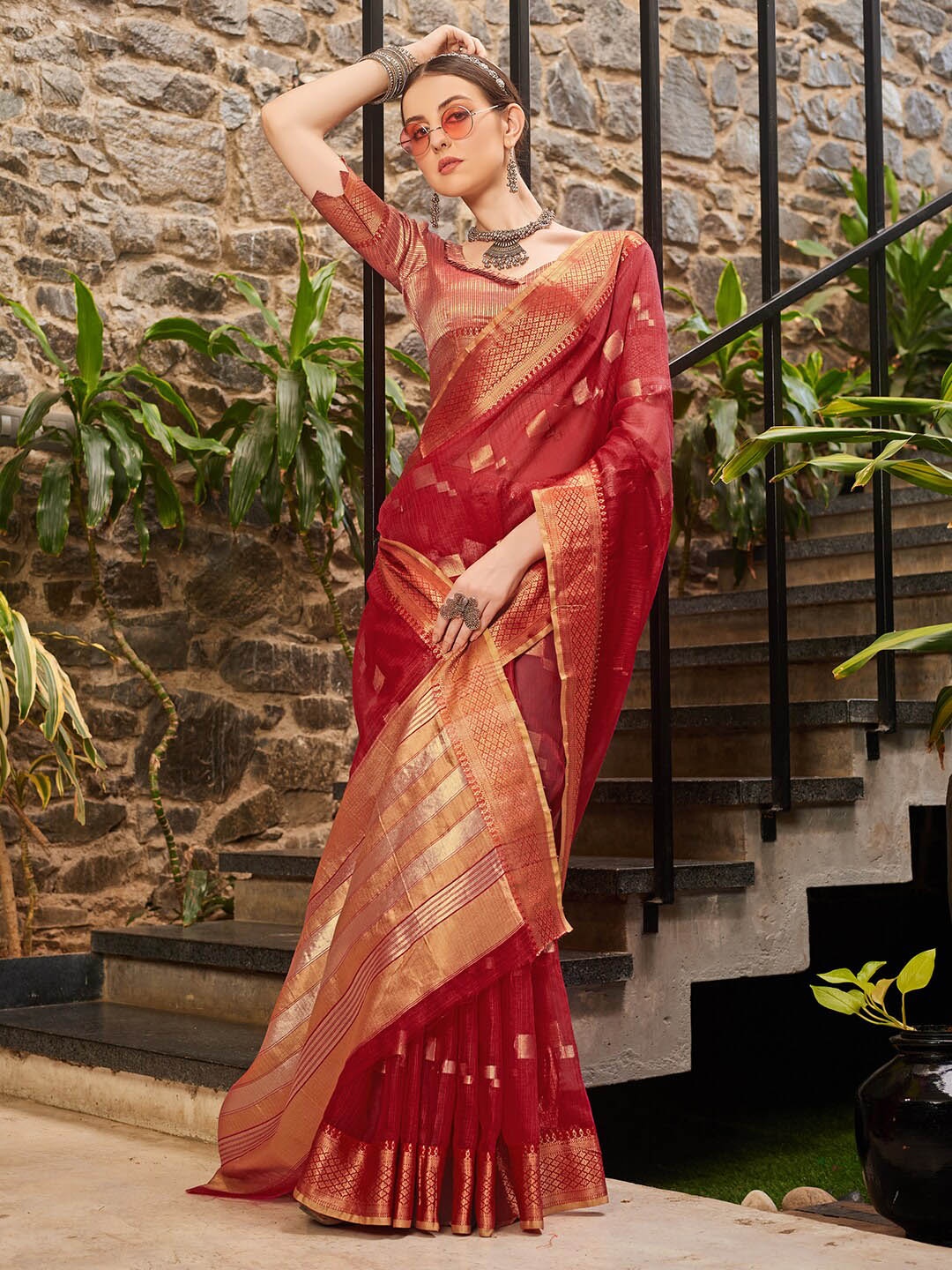 

KALINI Checked Woven Design Zari Fusion Kota Saree, Red