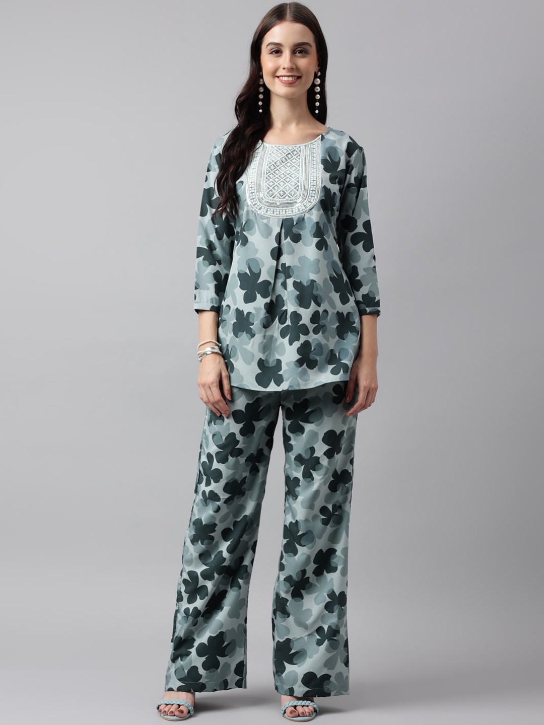 

KALINI Floral Printed Thread Work Kurti With Palazzos, Teal