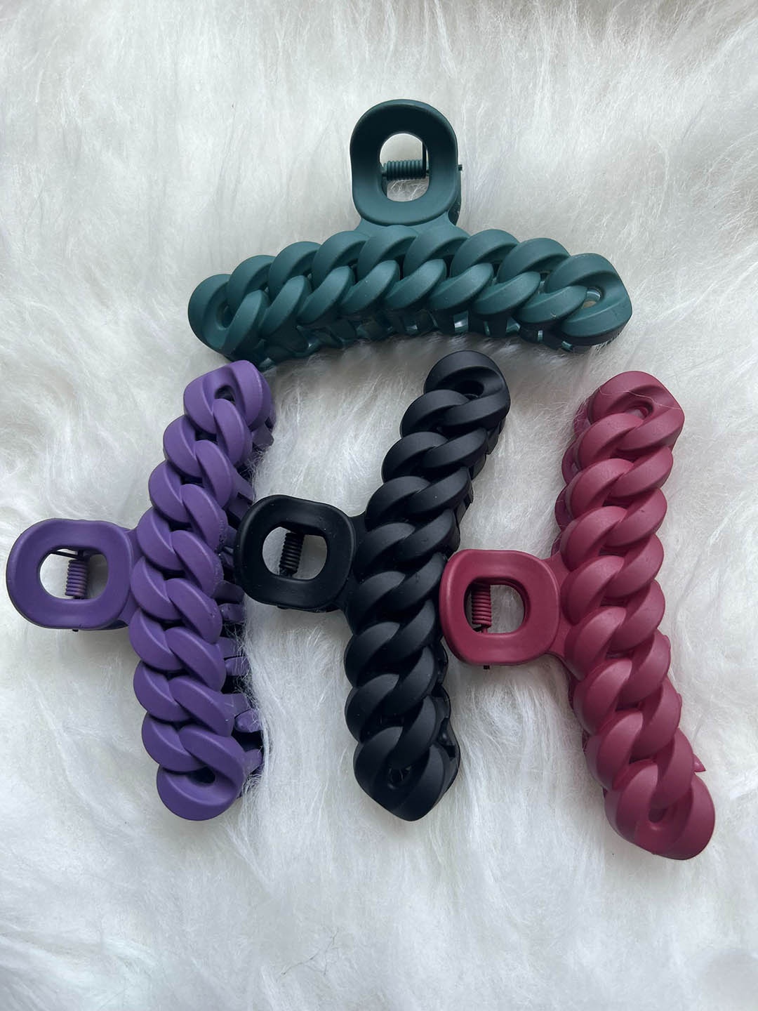CHANDERKASH Set of 4 Assorted Claw Clip