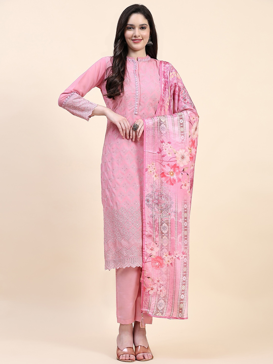 

Nivah Fashion Geometric Embroidered Sequinned Kurta & Trousers With Dupatta, Pink