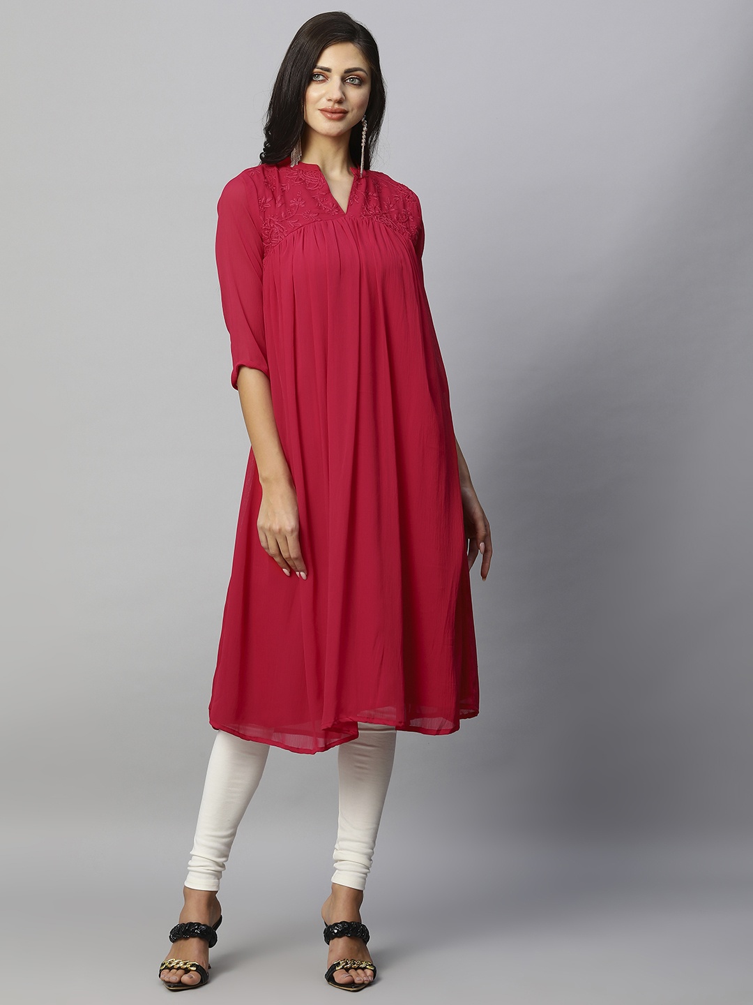 

RATAN Floral Embroidered Mandarin Collar Chiffon Anarkali Kurta, Red