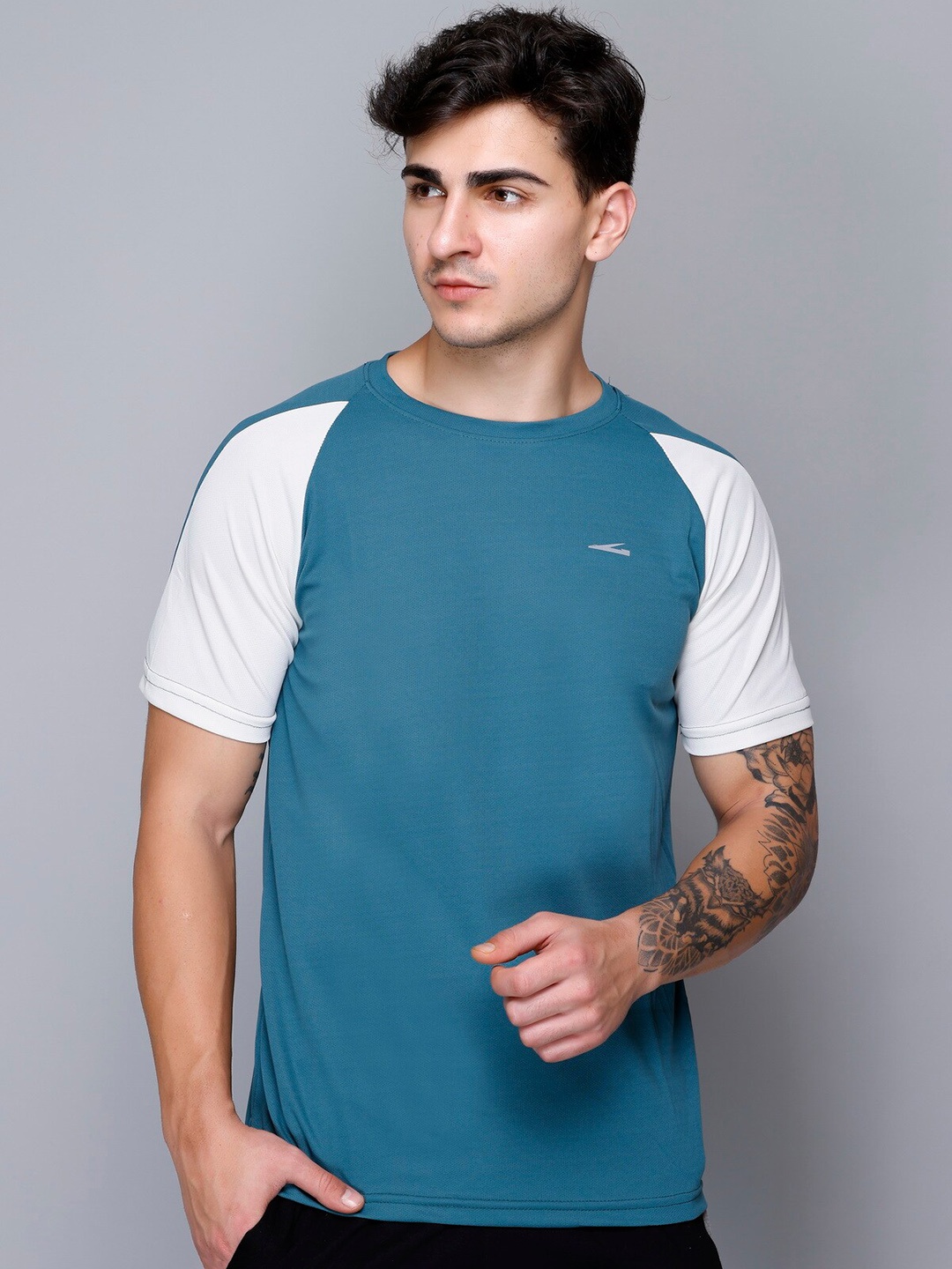 

GDX Sports Round Neck Raglan Sleeves Dri FIT T-shirt, Green