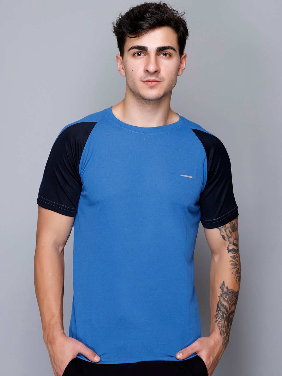 

GDX Sports Round Neck Raglan Sleeves Dri FIT T-shirt, Blue