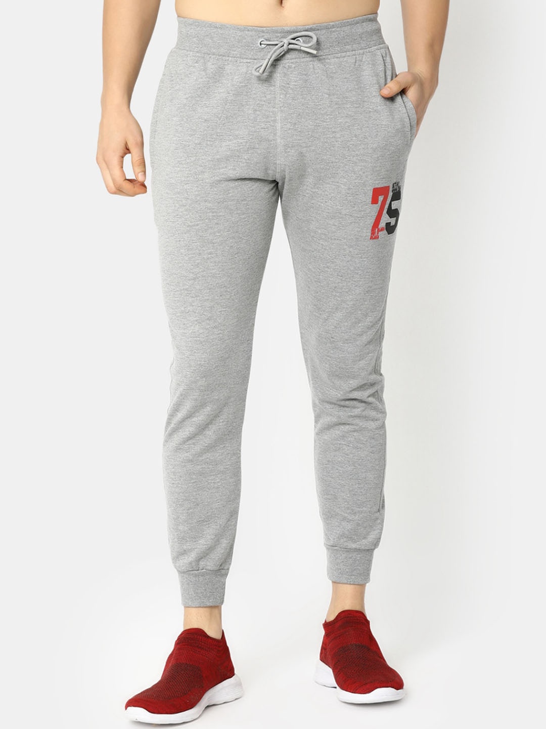 

V-Mart Men Mid-Raise Regular Fit Flat Front Cotton Joggers Trousers, Grey