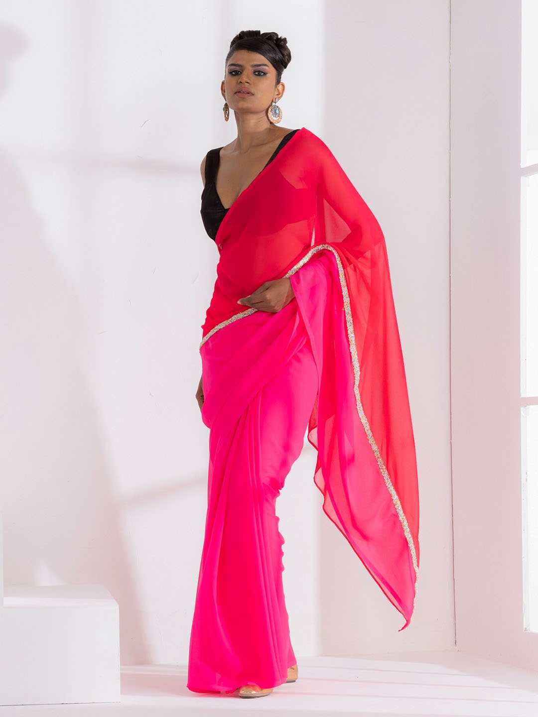 

Swtantra Colourblocked Saree, Pink