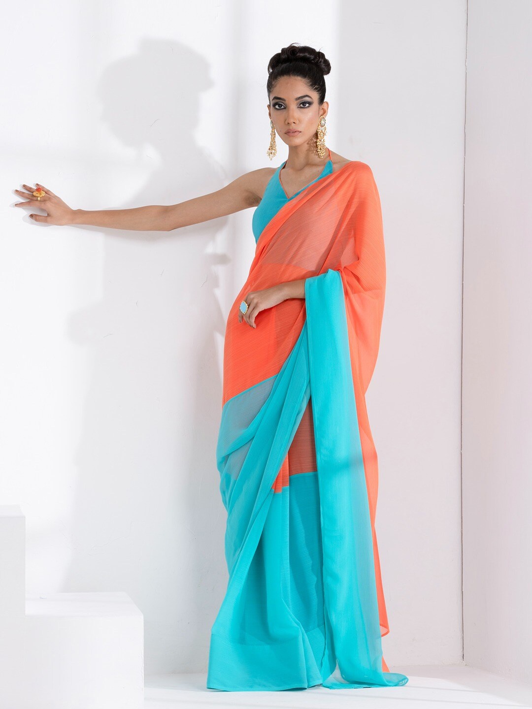 

Swtantra Colourblocked Saree, Orange