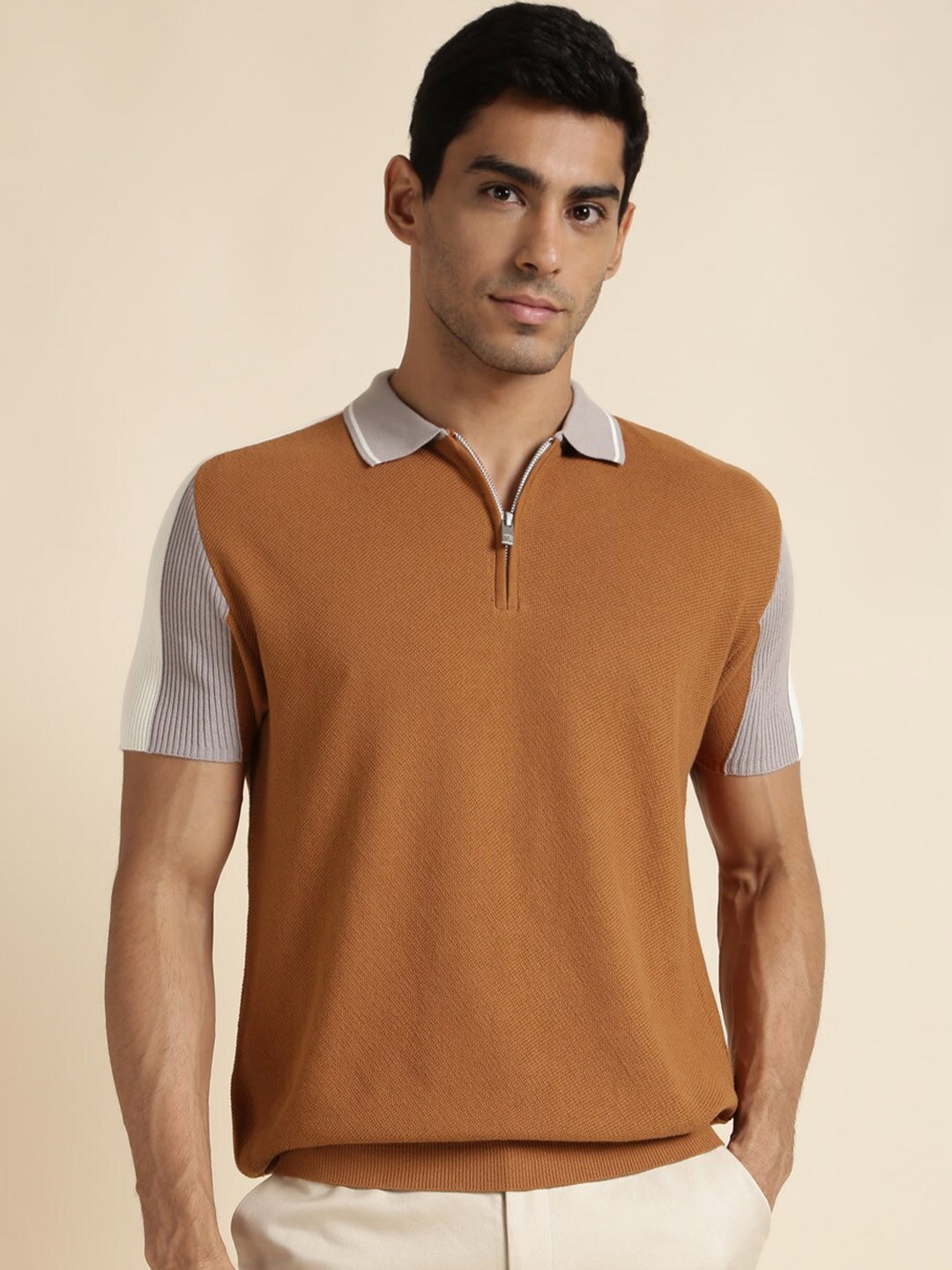 

Andamen Colourblocked Polo Collar Cotton T-shirt, Brown