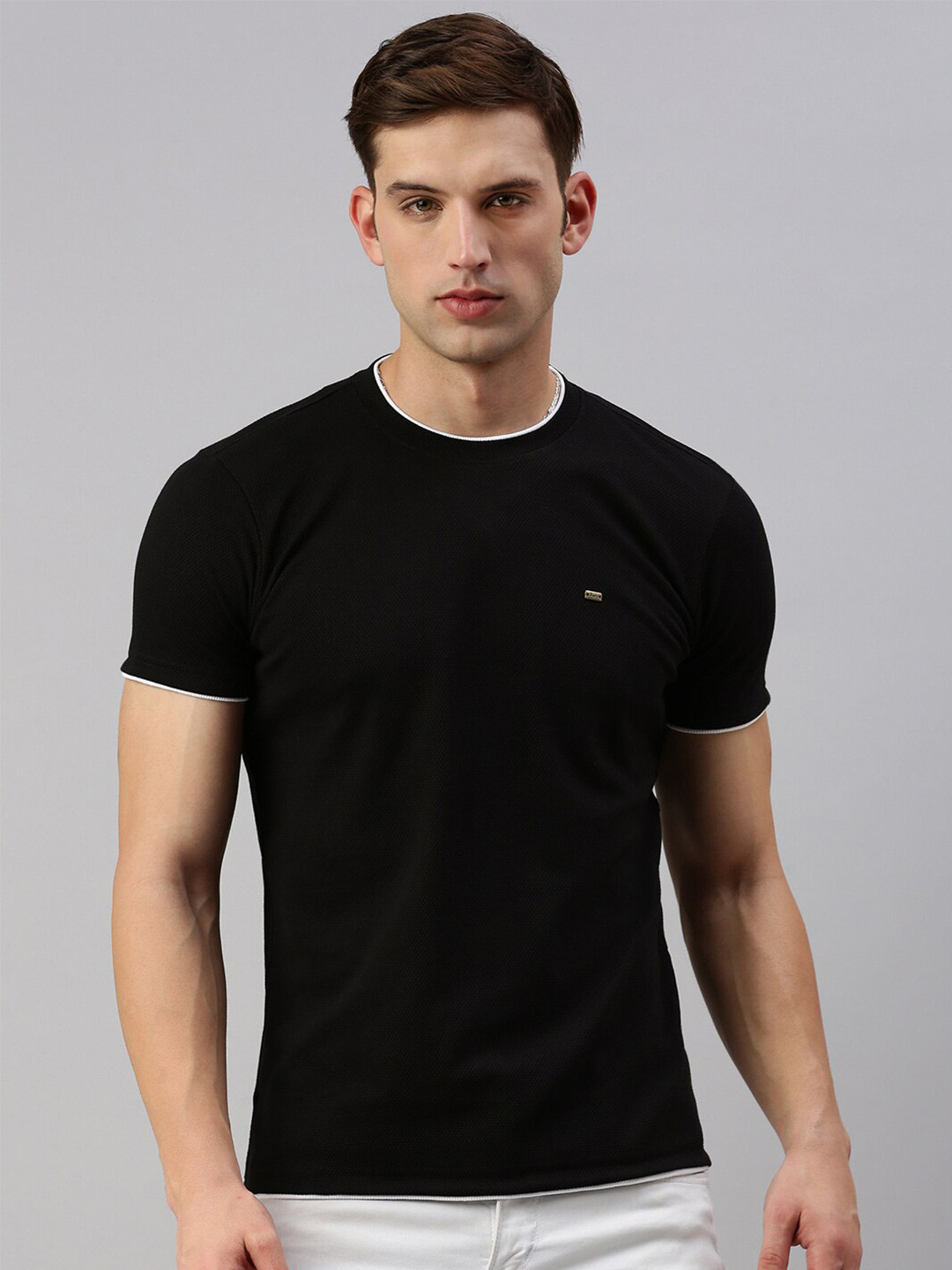 

ZEDD Round Neck Knitted Casual T-shirt, Black