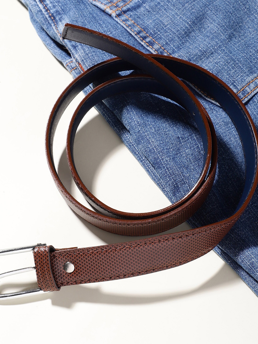 

DIAN Women Textured Slim Belt, Brown