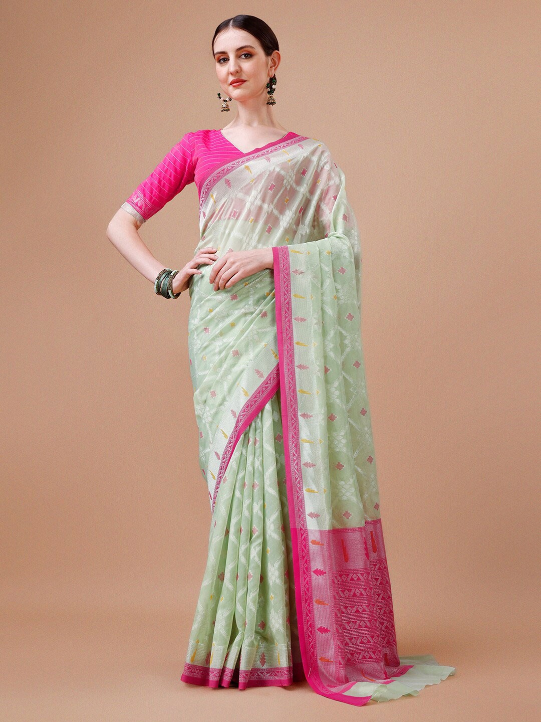 

MAGMINA Floral Woven Design Pure Silk Kanjeevaram Saree, Green